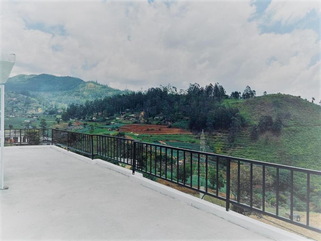 Panoramic Cozy Rest view 3