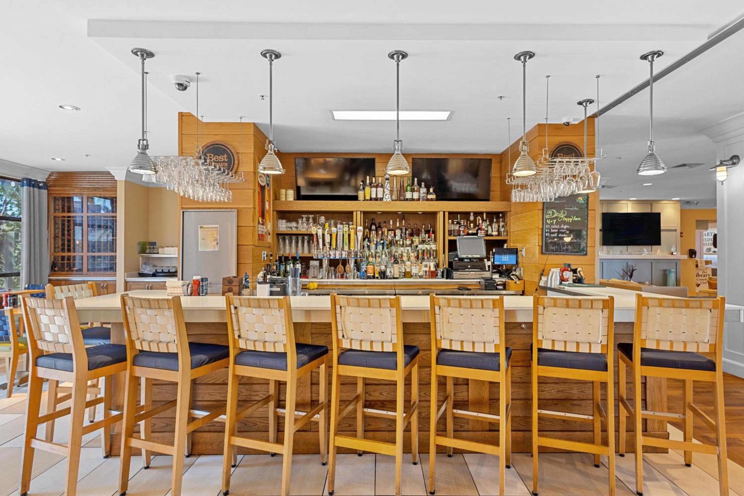 Punta Gorda Vacations - Four Points by Sheraton Punta Gorda Harborside - Property Image 18