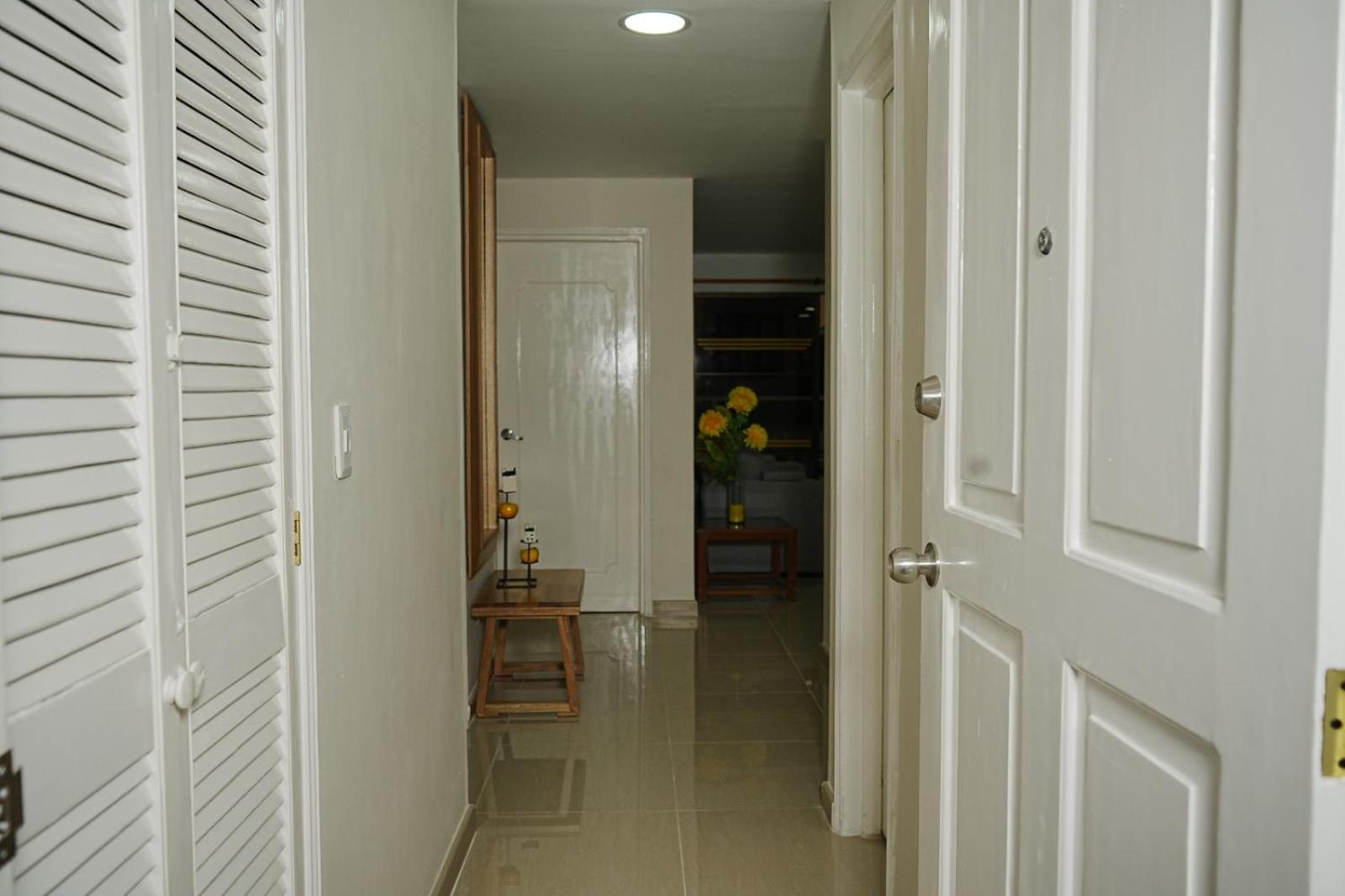 Frente al mar, Boca grande APT1105