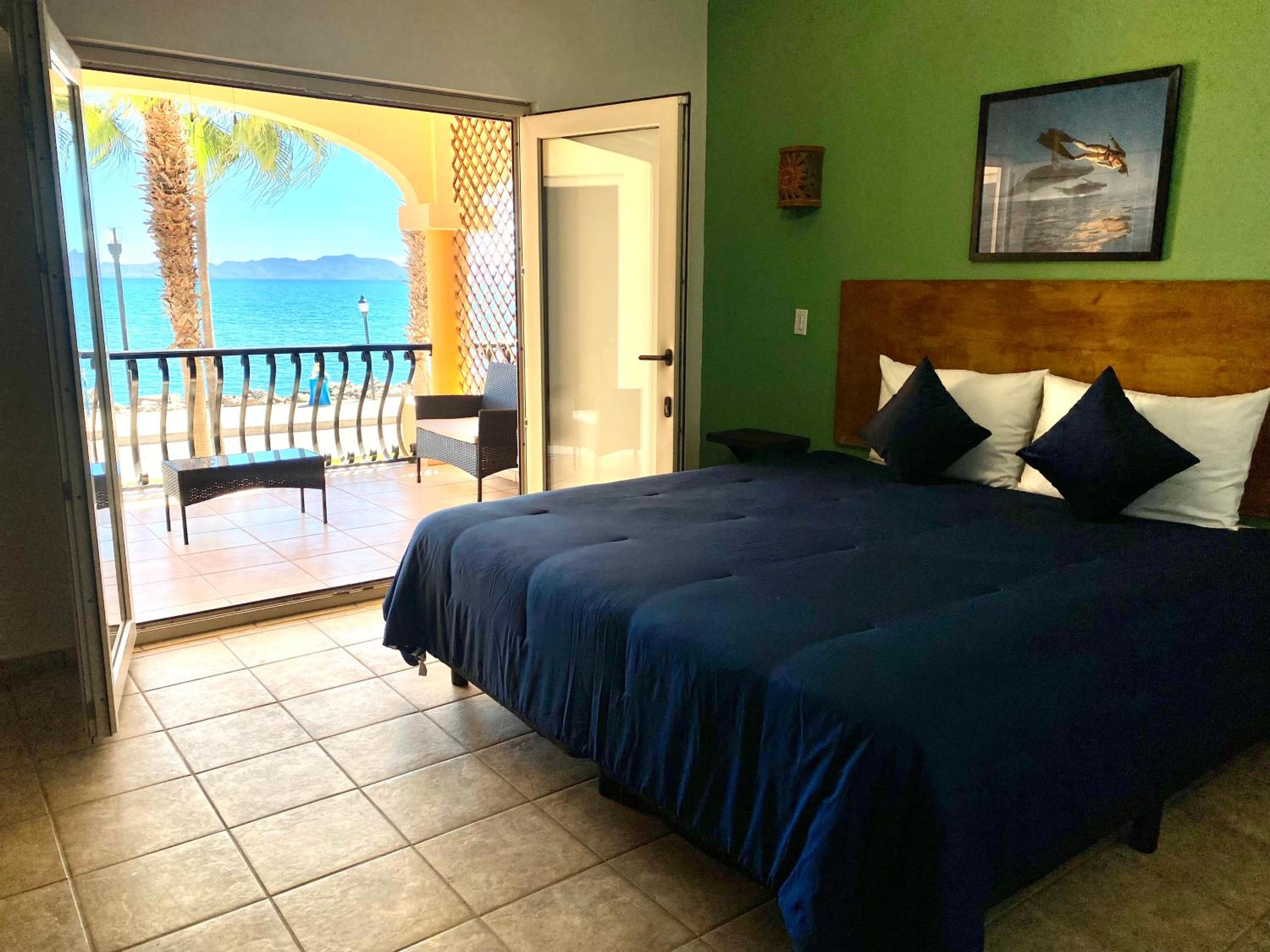 Loreto Palms Suites