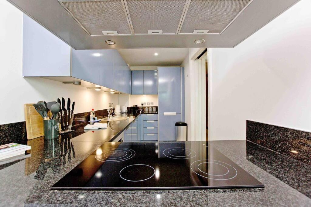 Lovely 2BD flat with River view
