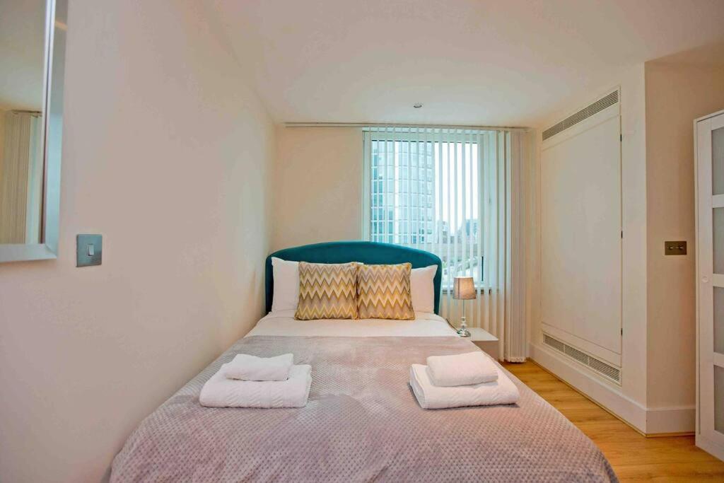 Lovely 2BD flat with River view