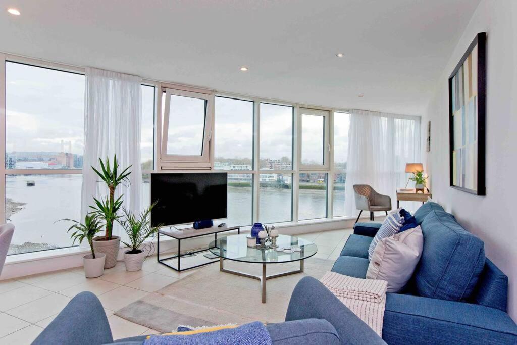 Lovely 2BD flat with River view