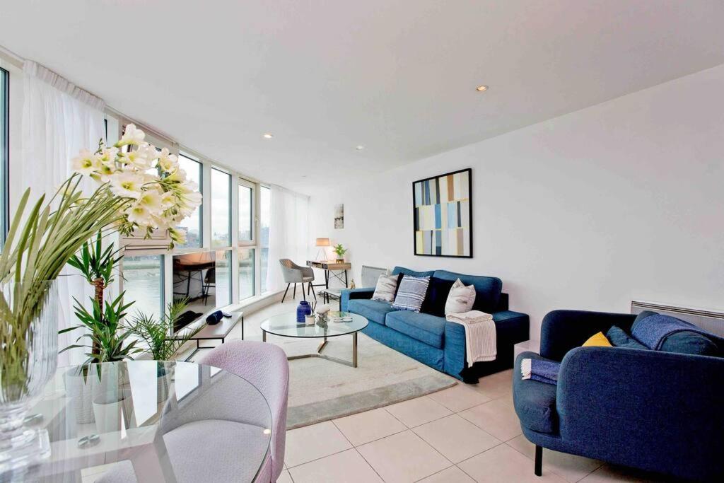 Lovely 2BD flat with River view