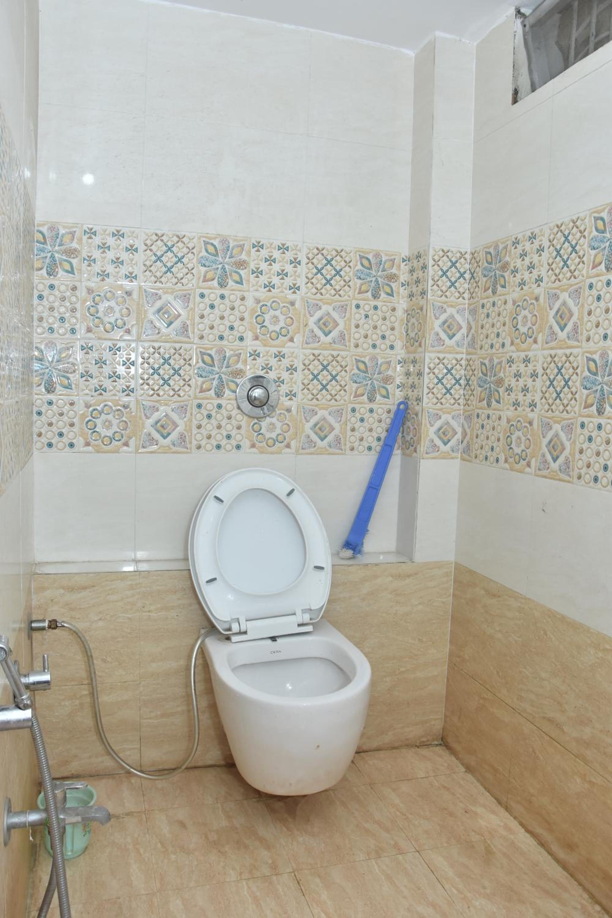 Maa Narmada Kripa !StayHome! Near Mahakal Temple ! Ujjain,Near Railway station ,Fully Air conditioned Rooms And Spacious, with free Wi-Fi & Parking , BEST  view 3