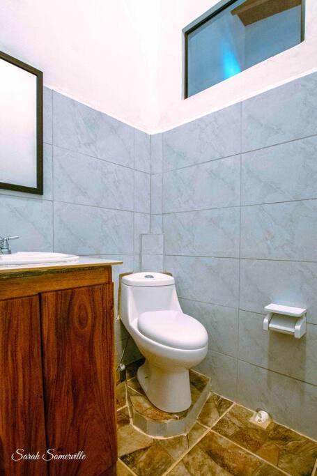 Gorgeous, LARGE, peaceful! Perfect location!