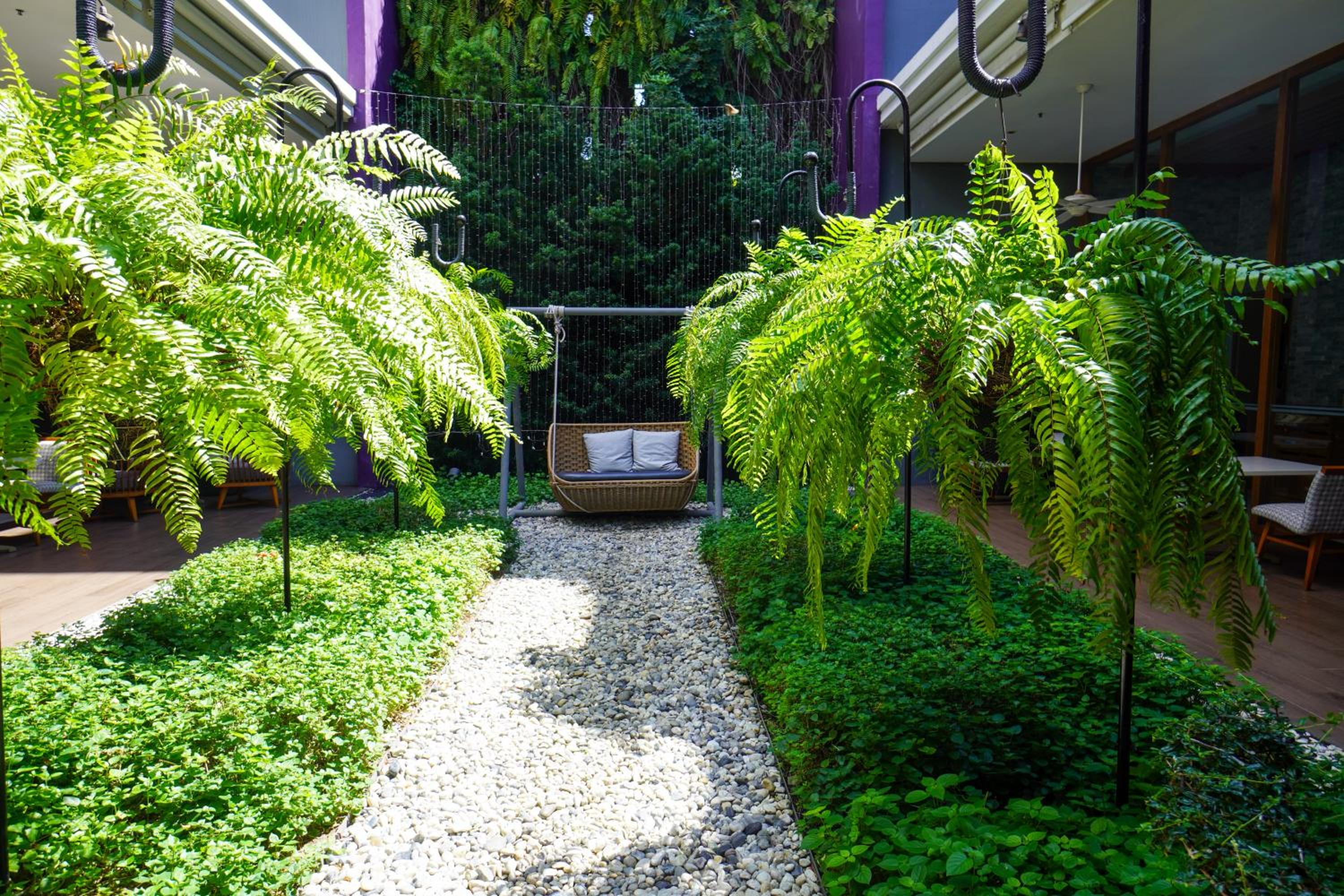 Holiday Inn Express Phuket Patong Beach Central by IHG