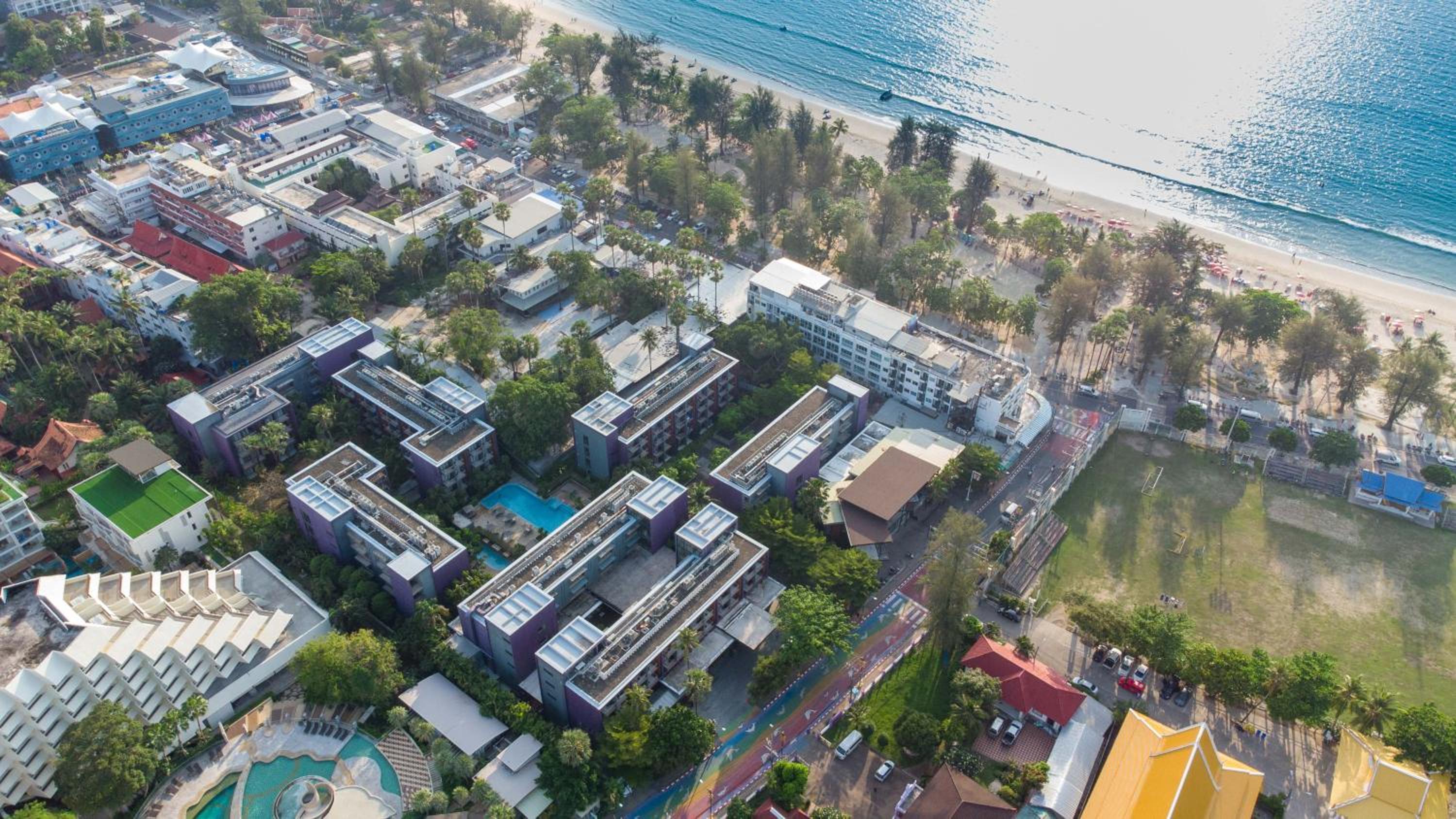 Holiday Inn Express Phuket Patong Beach Central by IHG