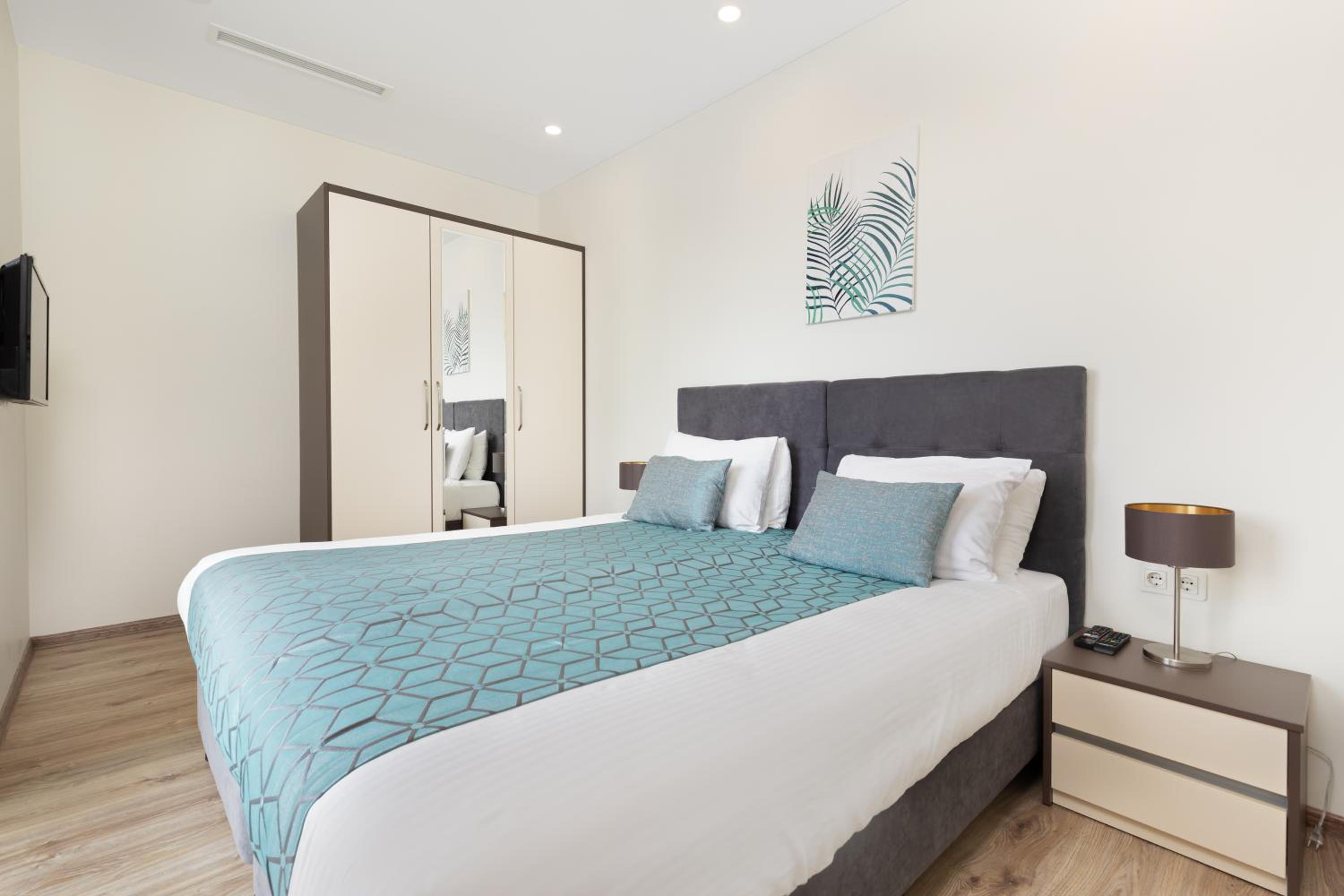 Bellevue Residence Suites, photo 65