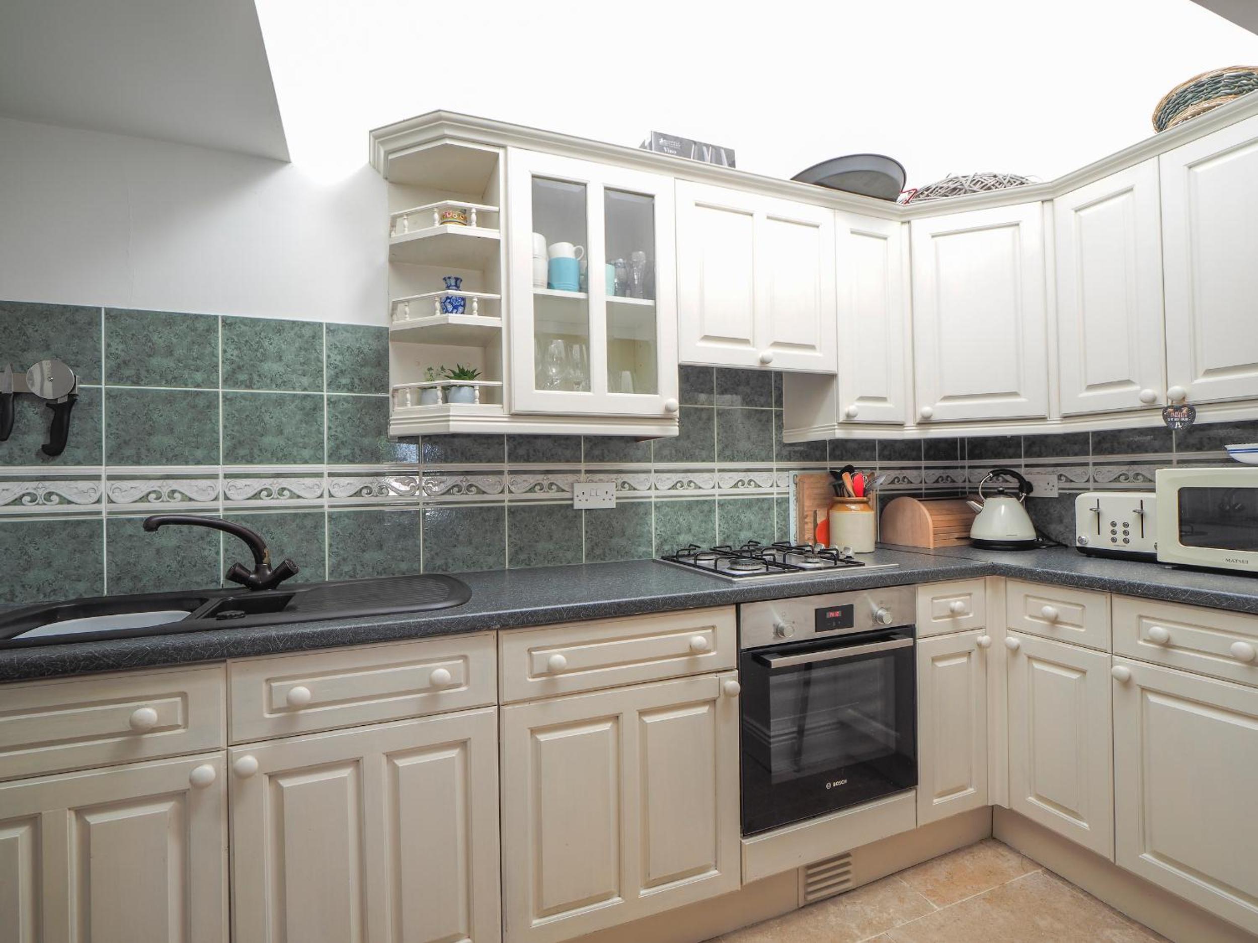 Y Bwthyn Newport, Pembrokeshire view 3