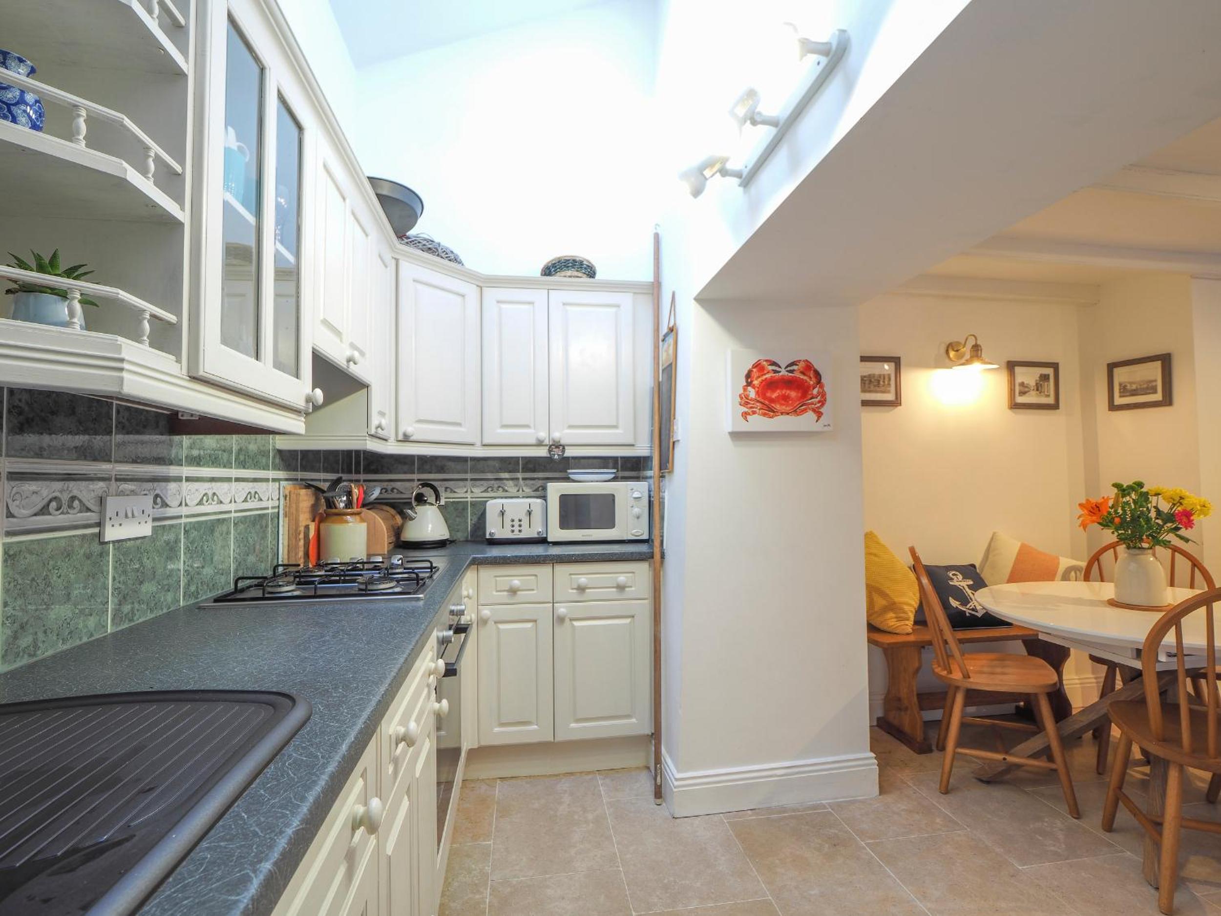 Y Bwthyn Newport, Pembrokeshire view 5