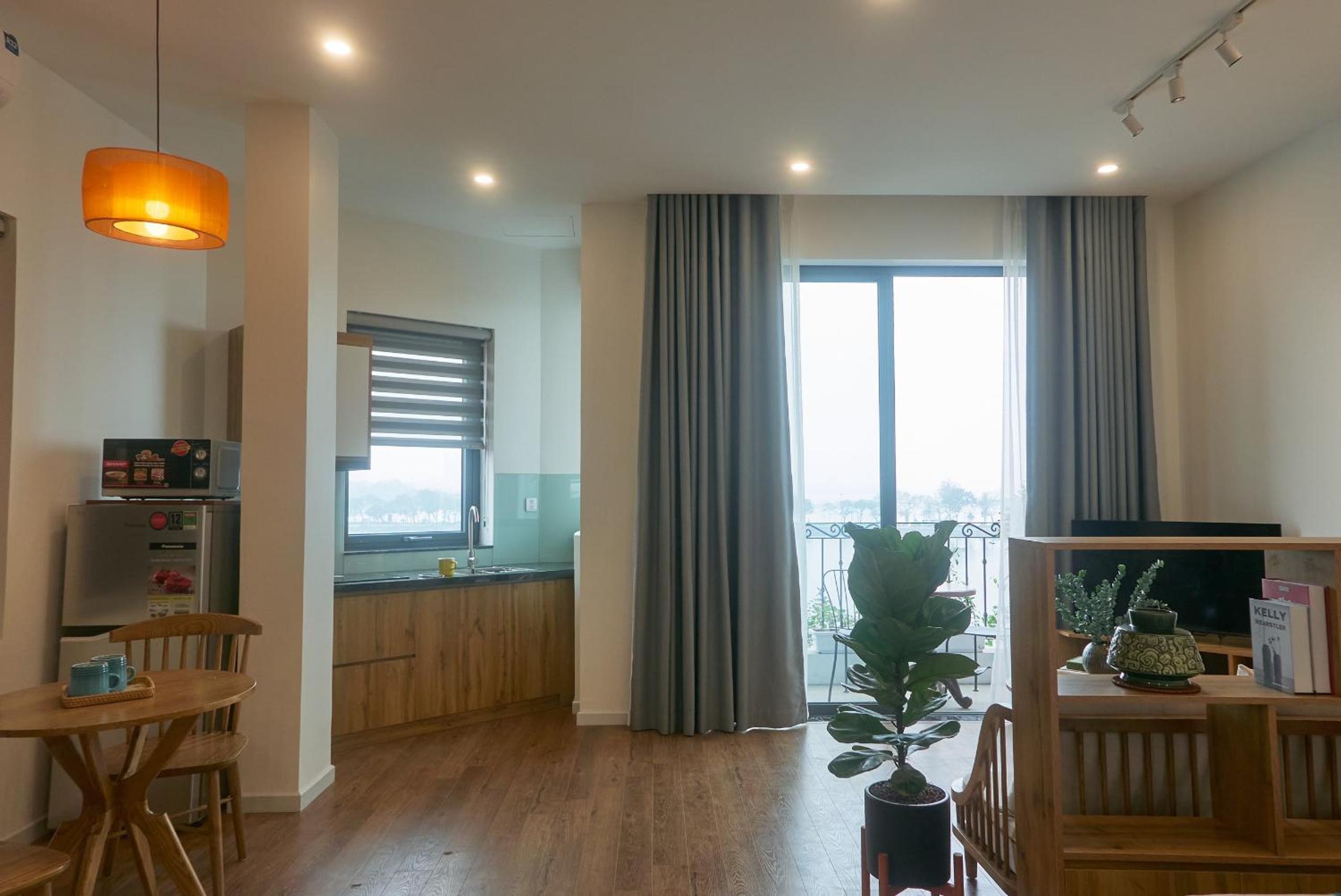 Hanoi Shouten - Staycation