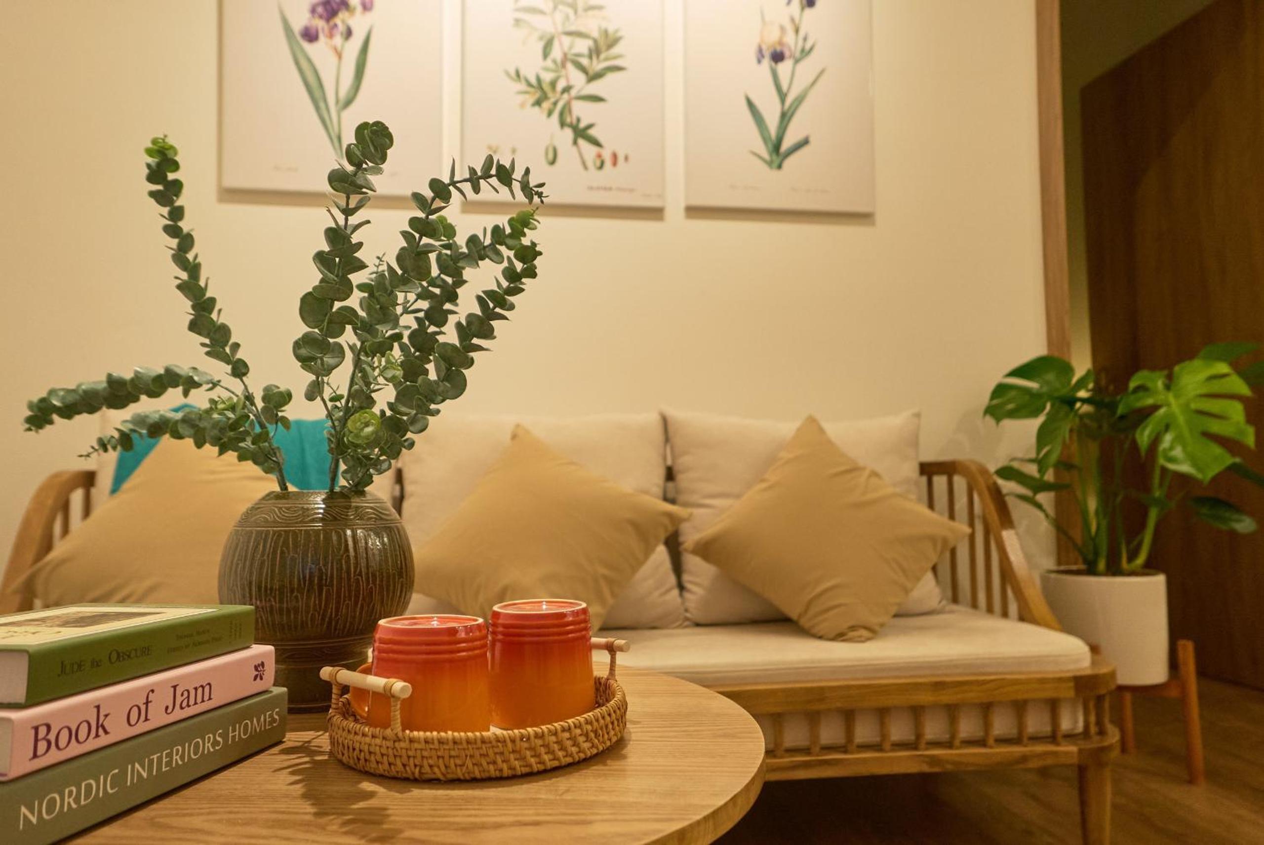 Hanoi Shouten - Staycation