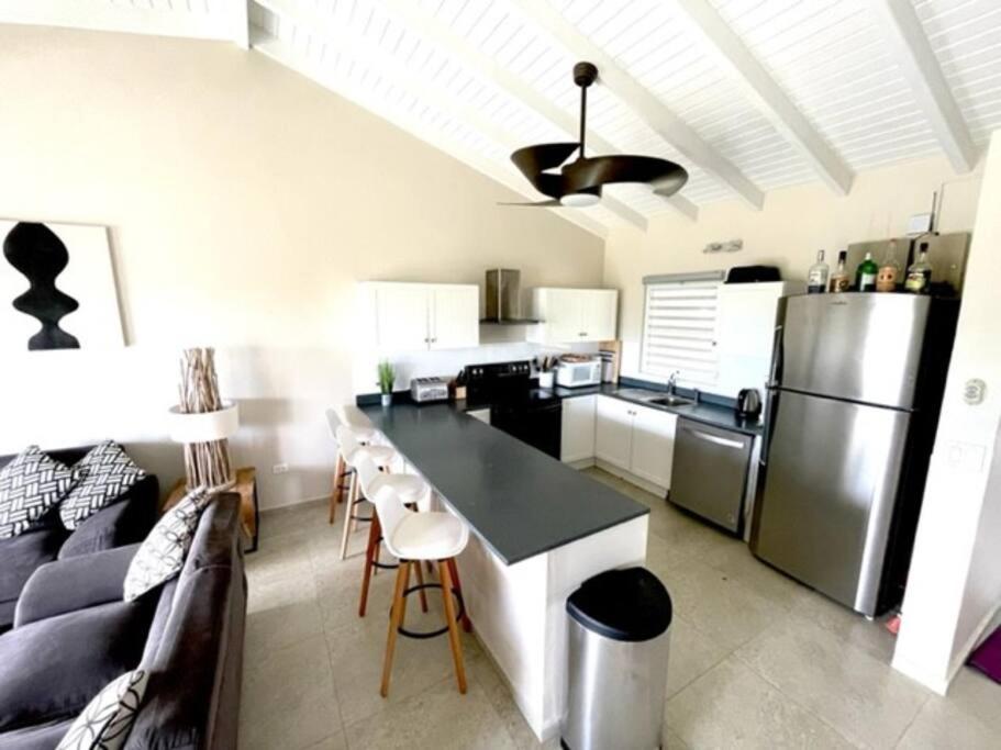 New* Tropical Modern Townhouse in SXM view 5