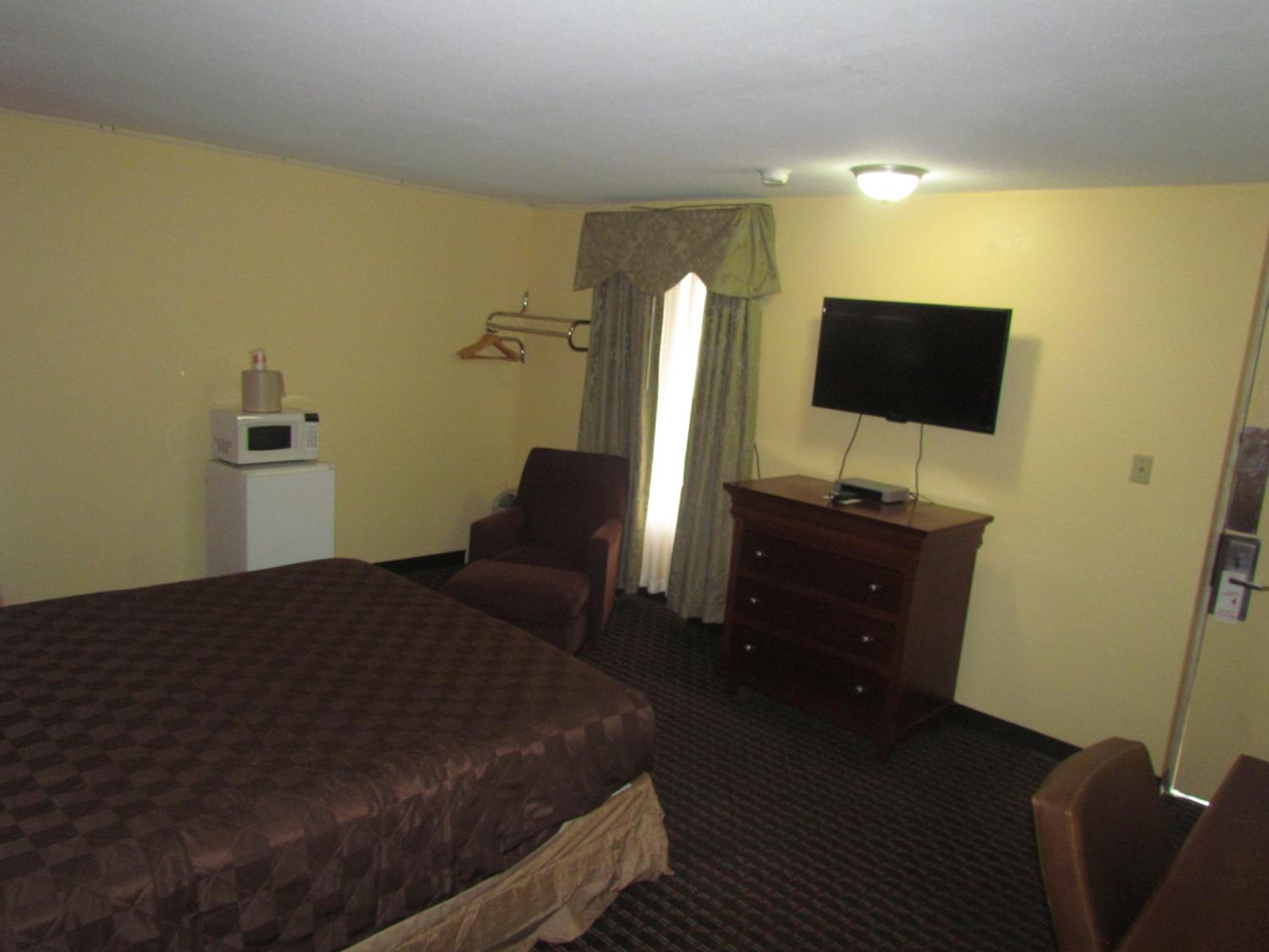 Red Carpet Inn - Augusta