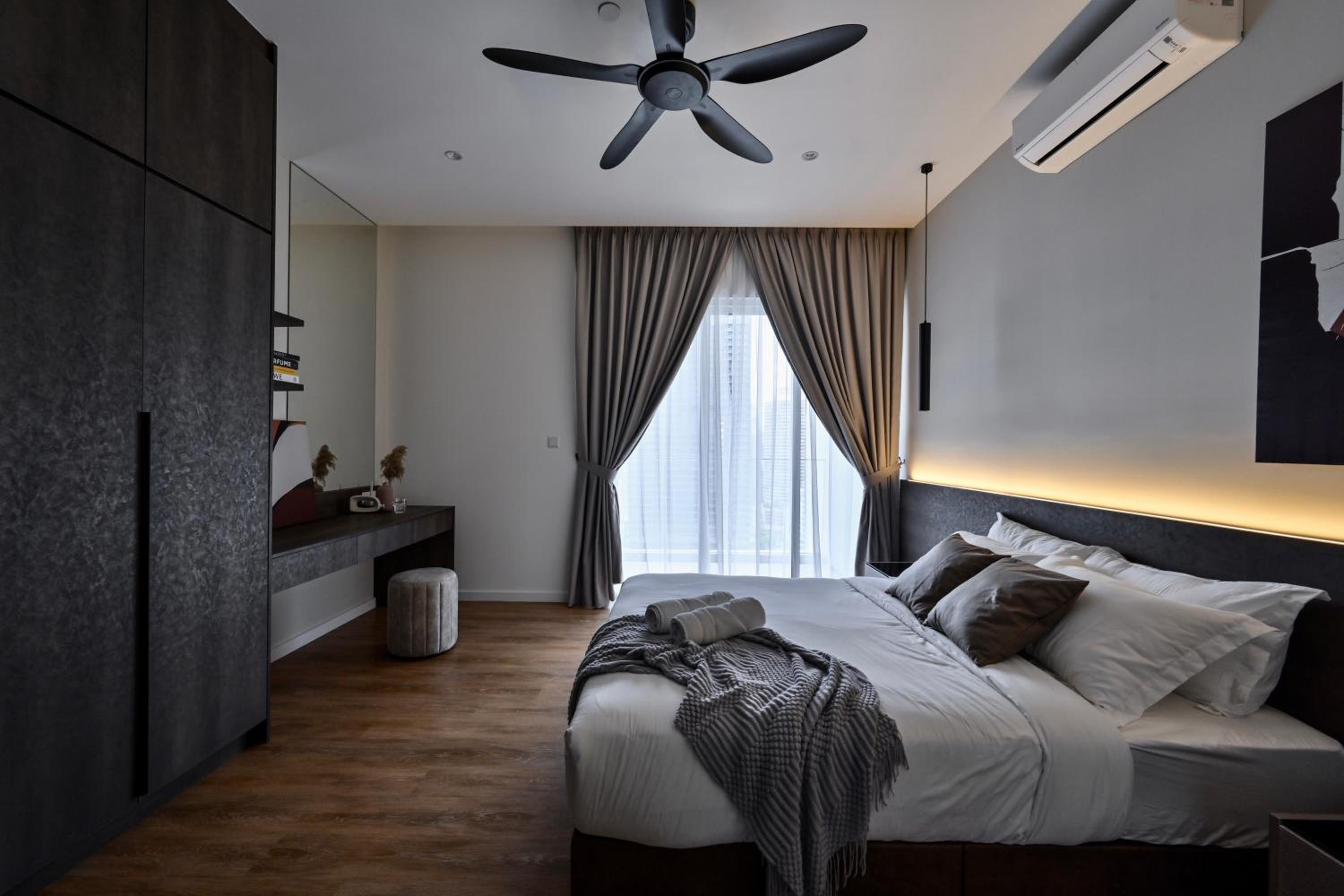 Quill Residence Designer Suite by Hausome