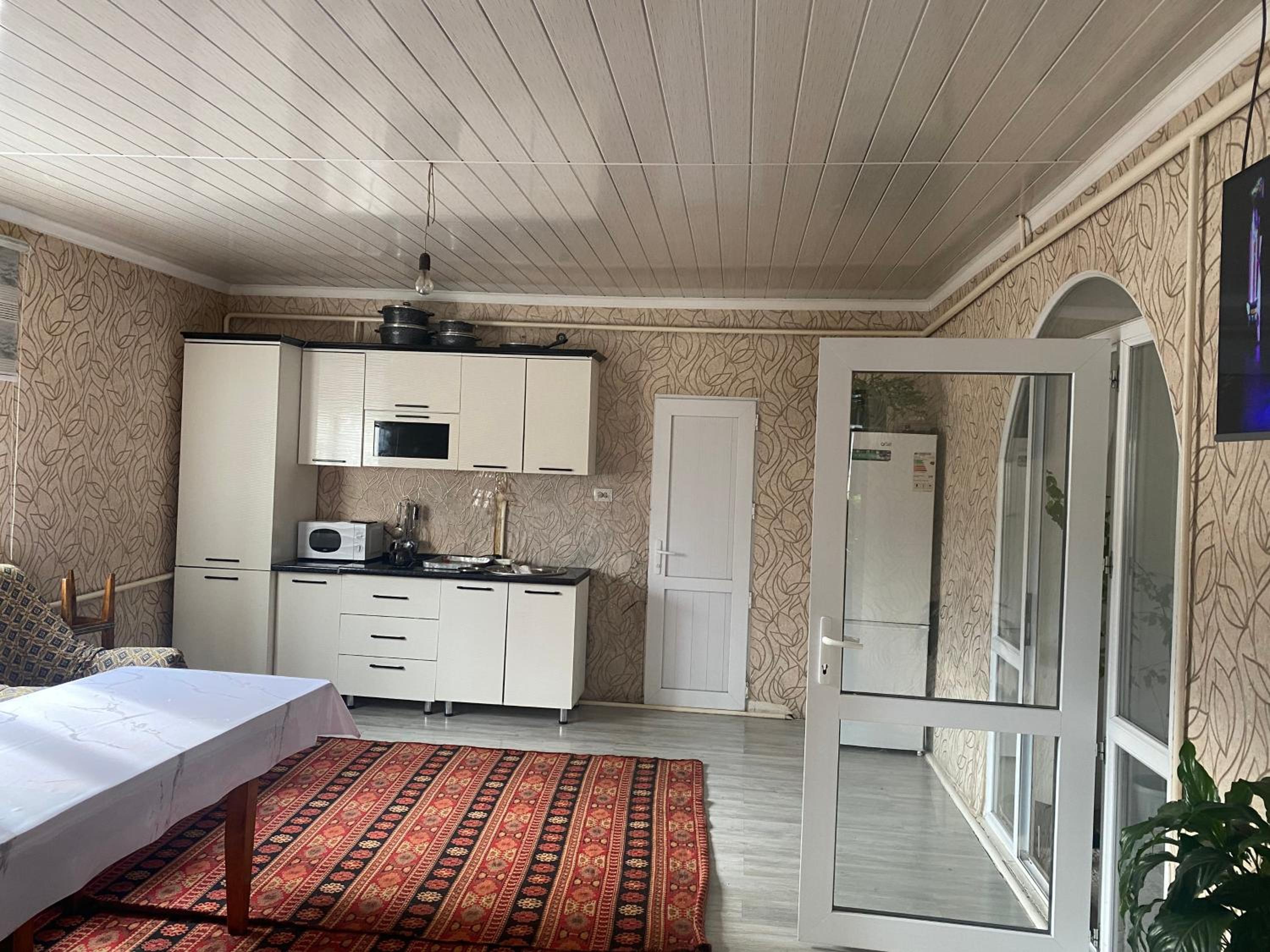 Guest House Aitunuk view 2