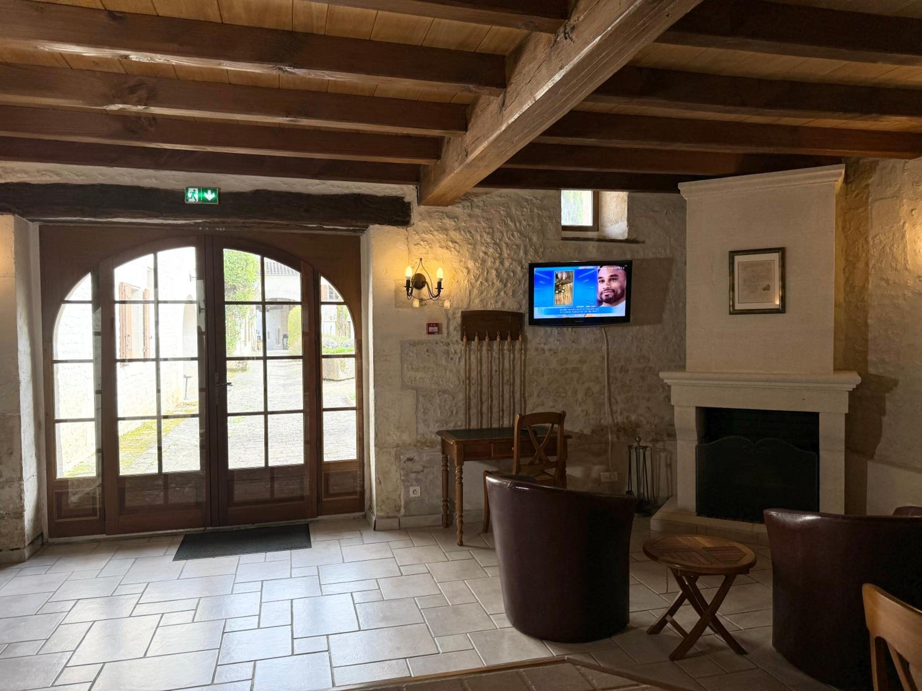 Photo 14