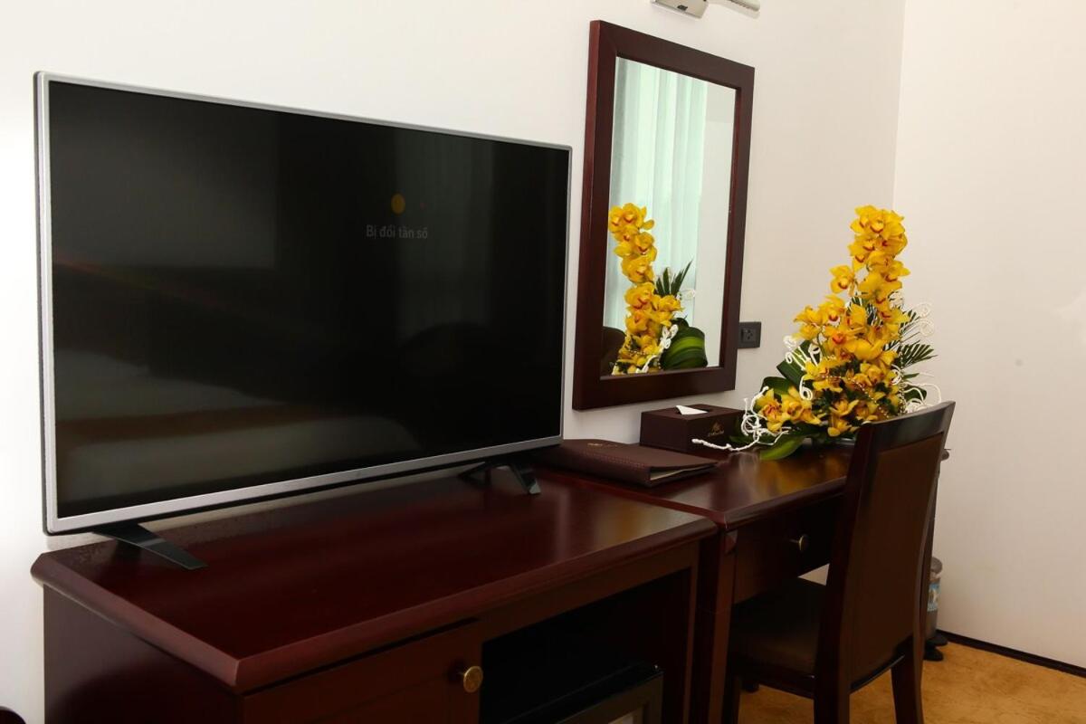 A1 Hill Hotel HN - by BAY LUXURY