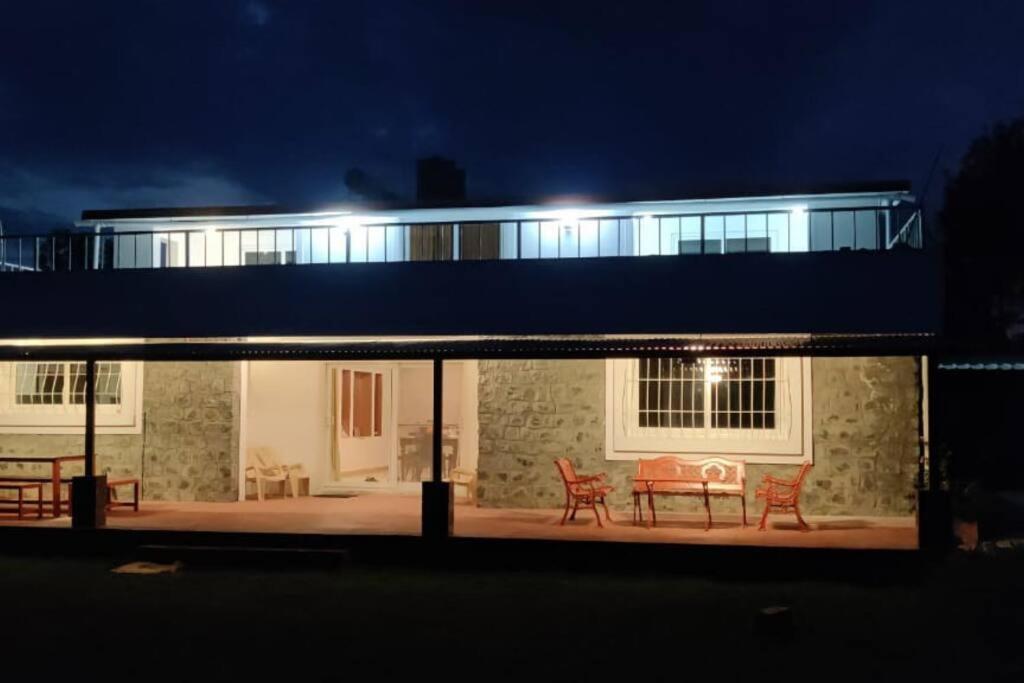 Mountain Top Holidays Home, Ooty