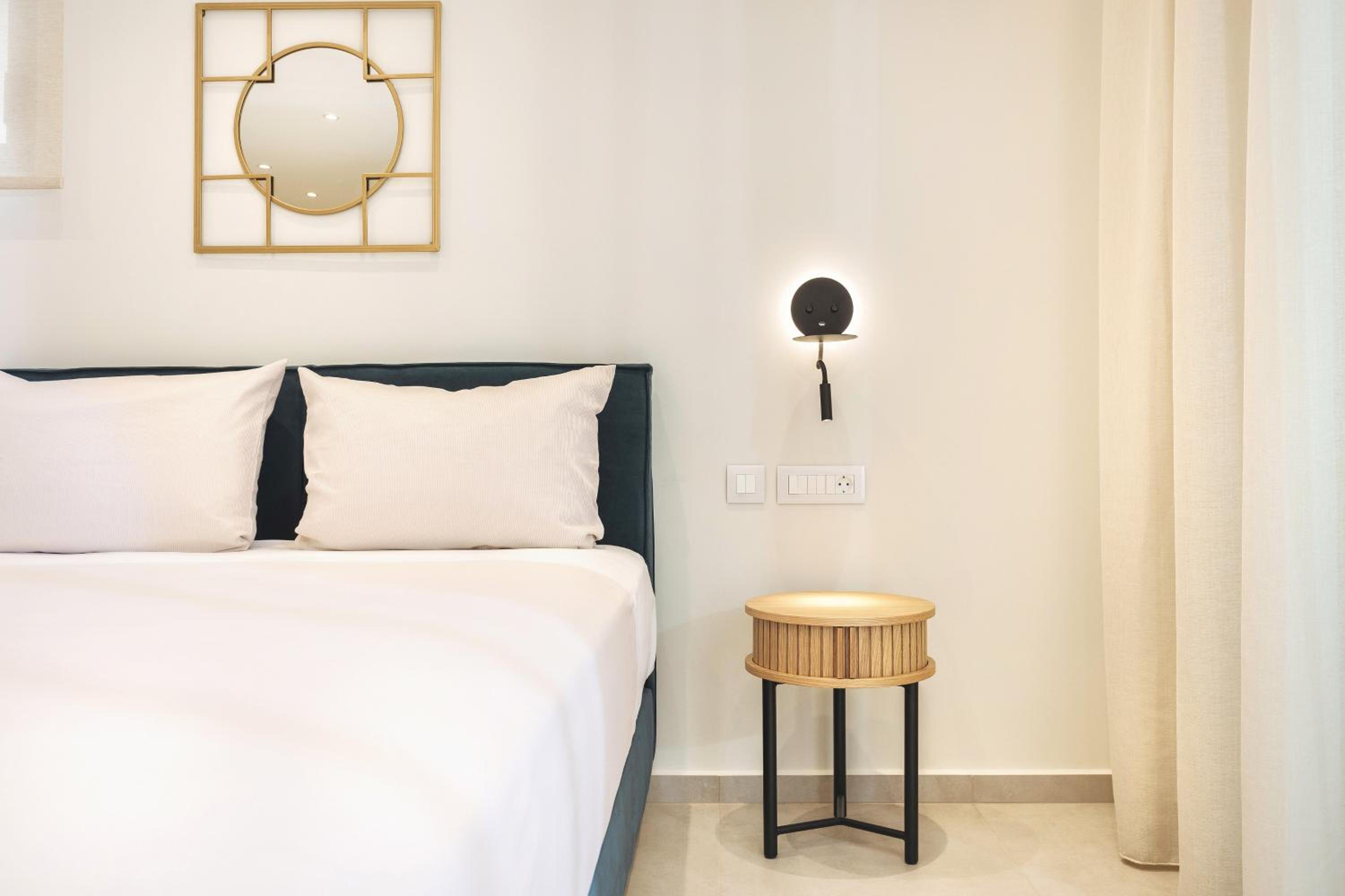 Mamfredas Luxury Residence