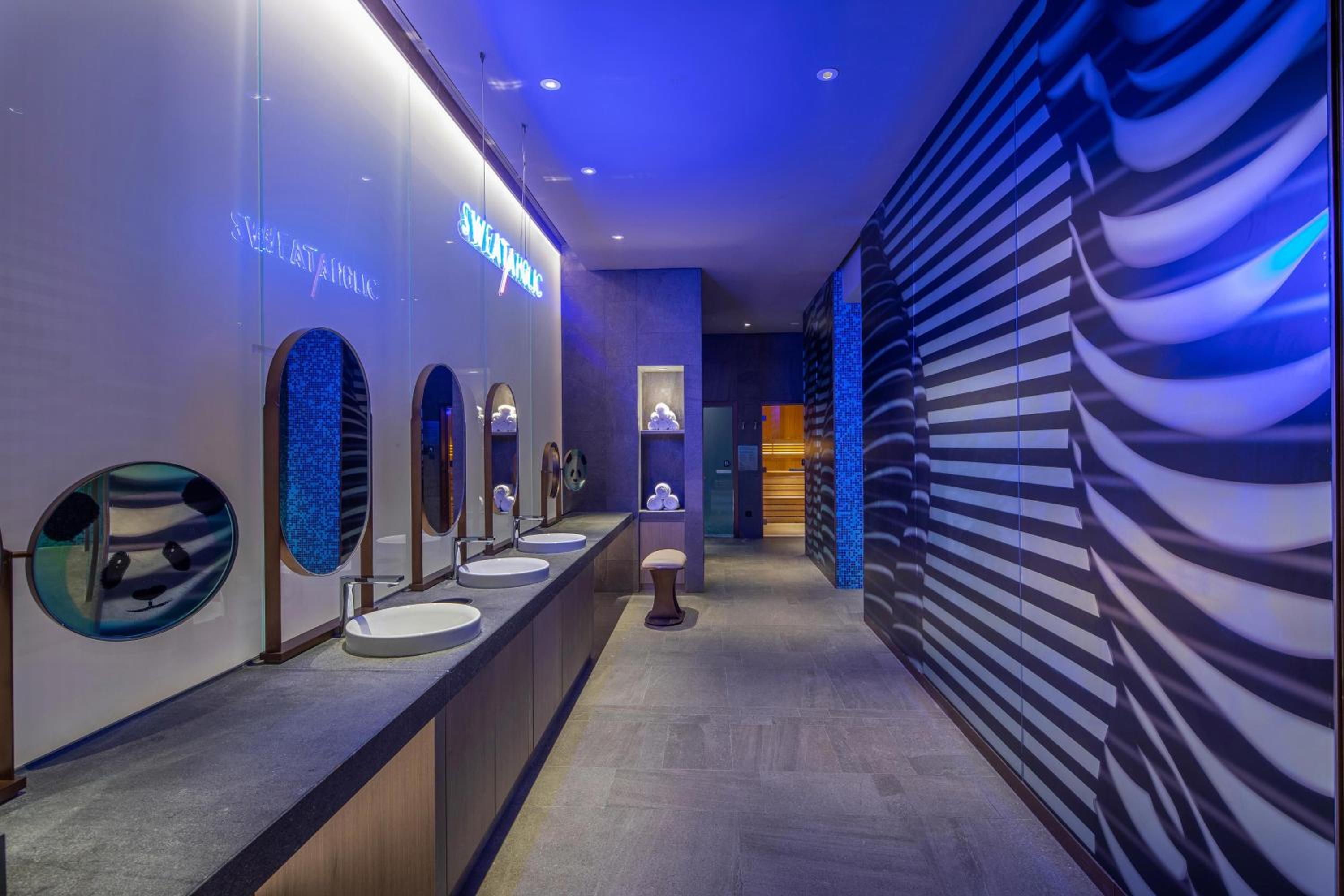 W Chengdu — 12