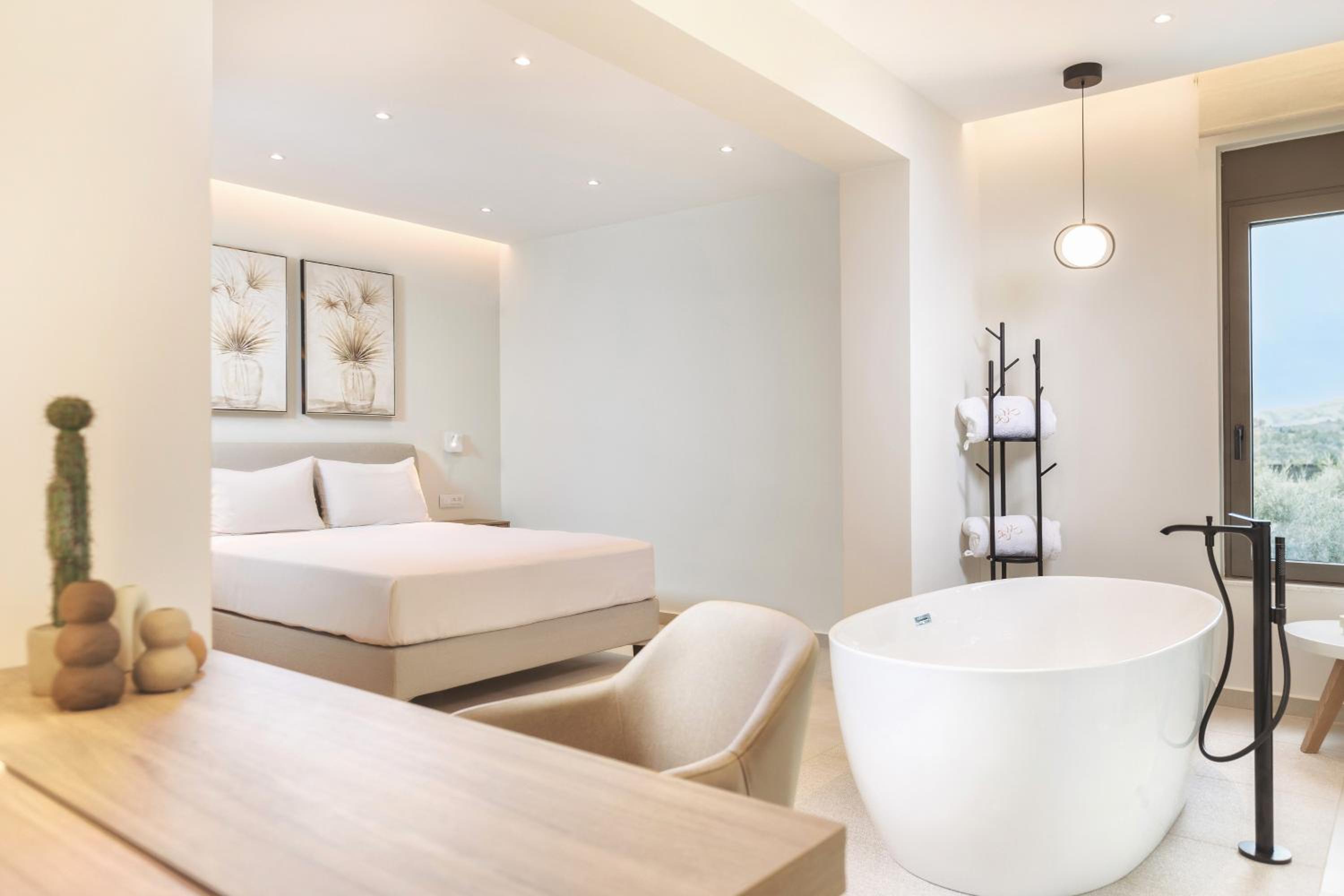 Mamfredas Luxury Residence