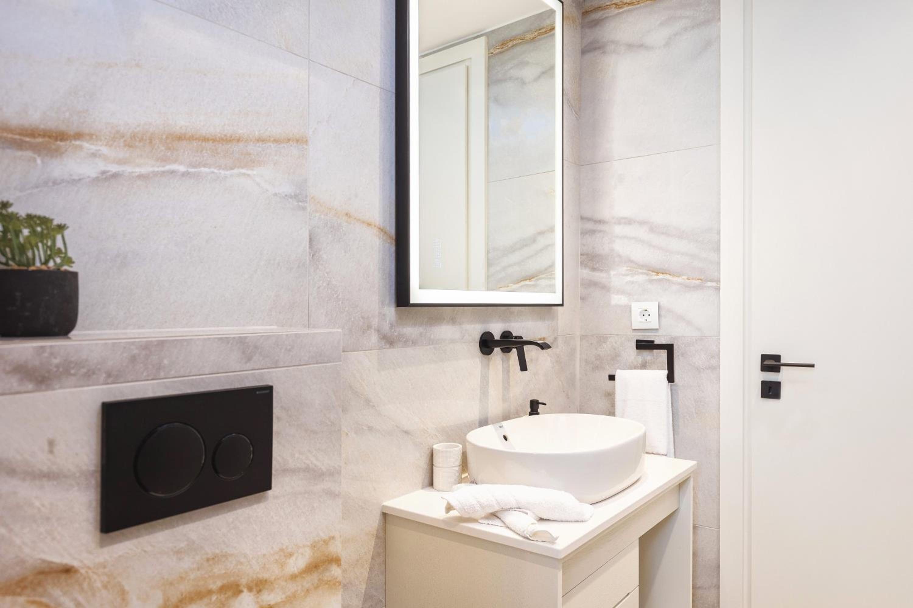 Mamfredas Luxury Residence