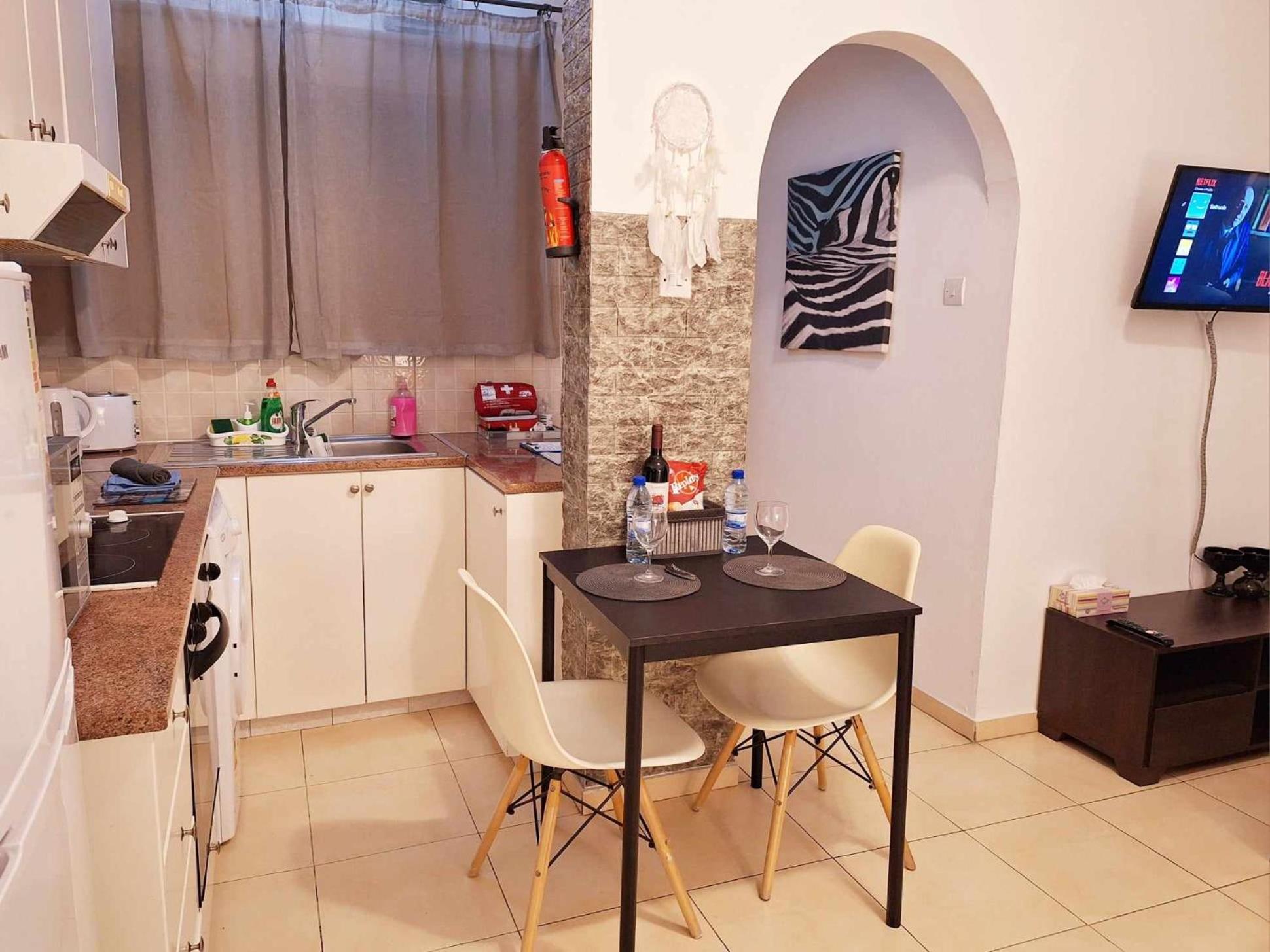 Kato Paphos Apt 400m To The Beach view 5