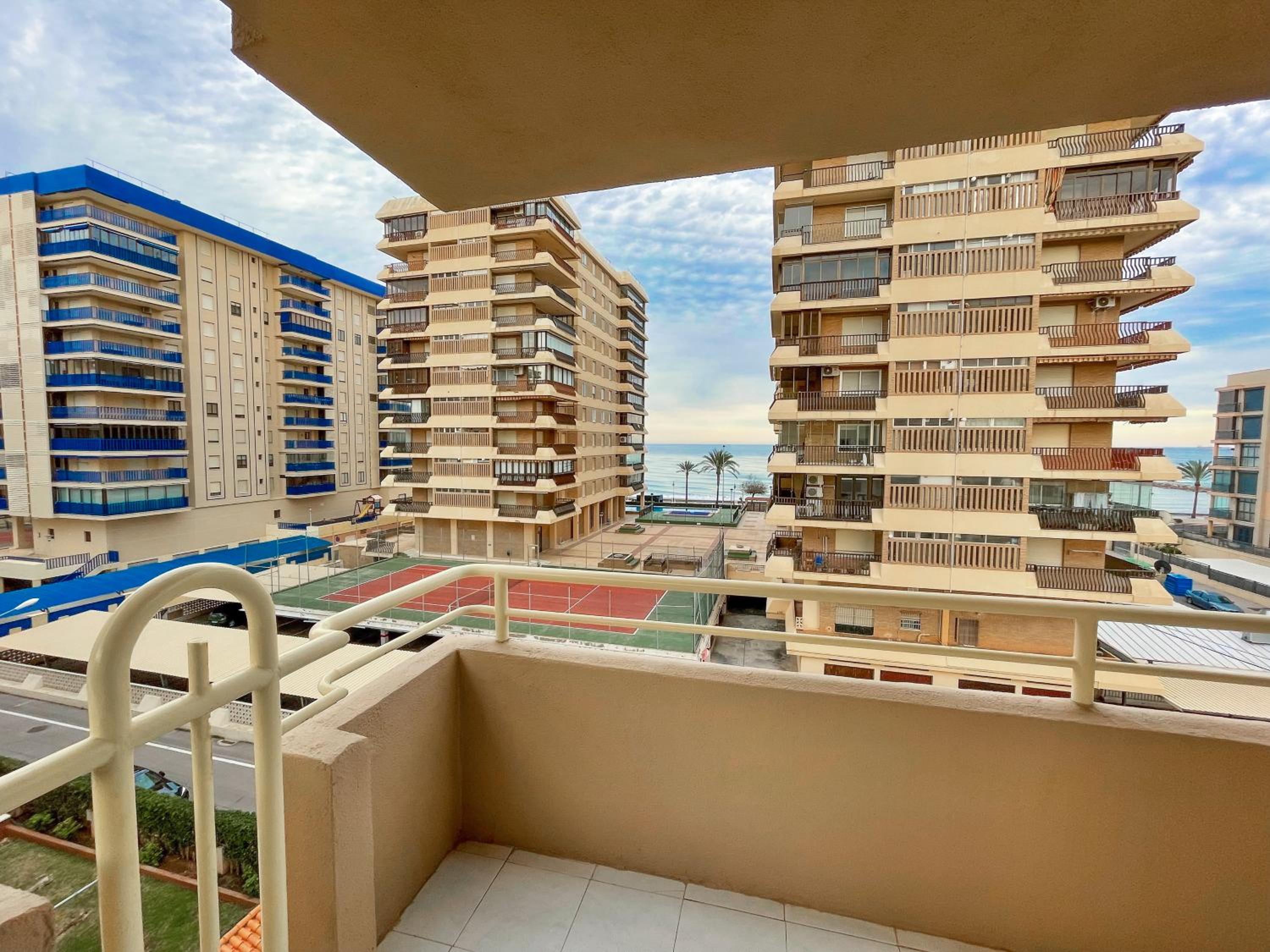 Apartamentos Riviera 3000