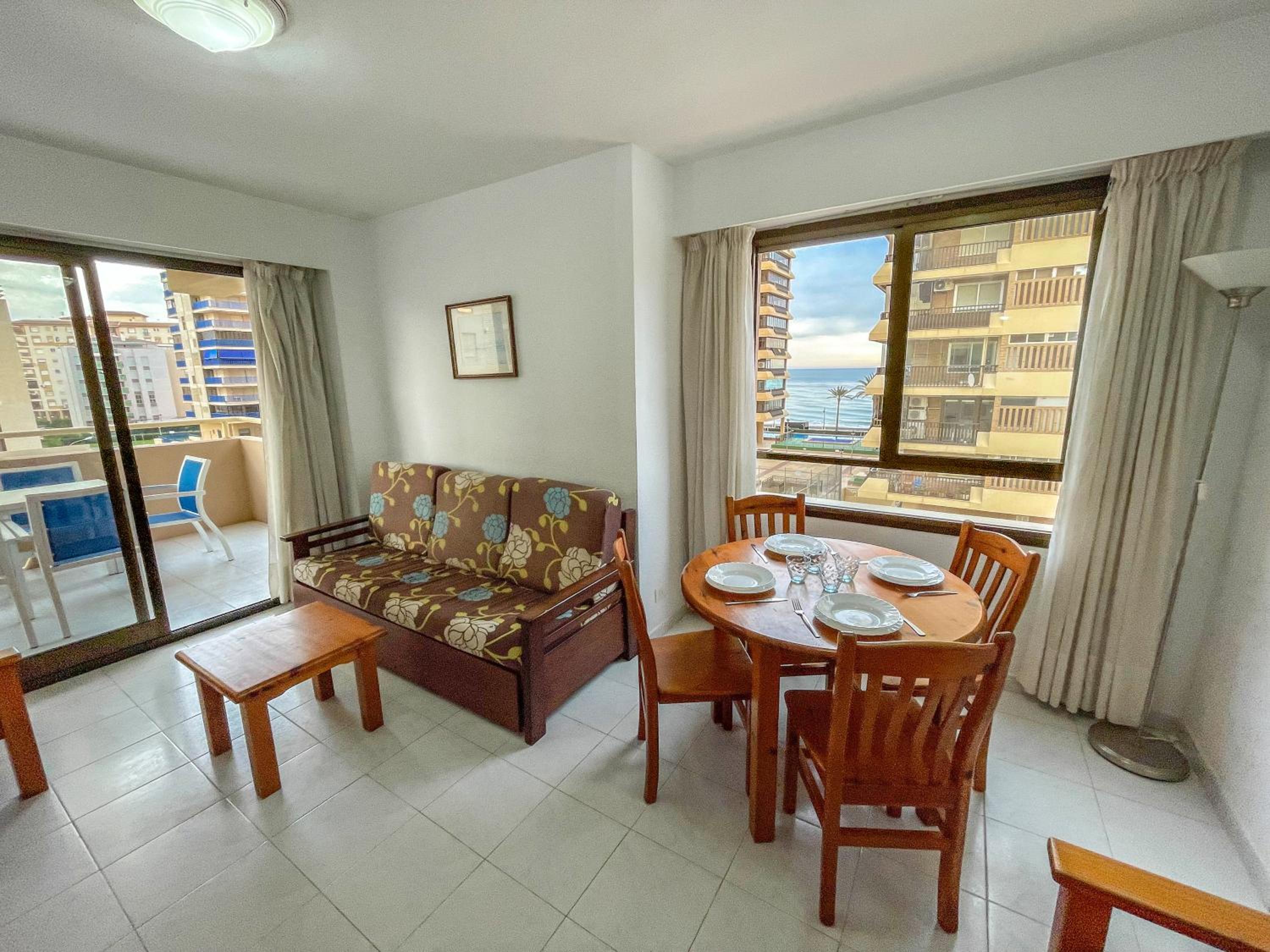 Apartamentos Riviera 3000