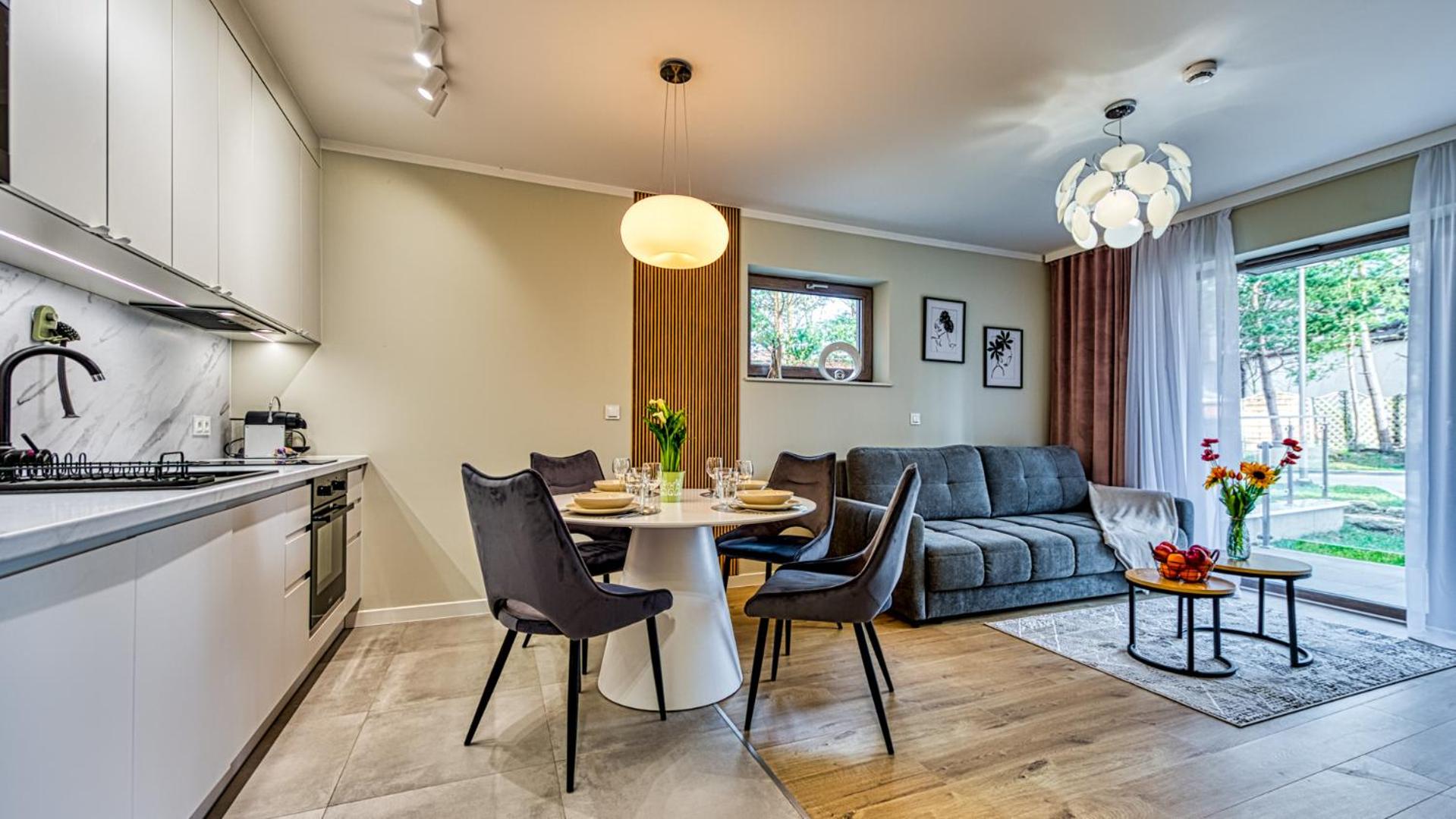 Apartamenty z basenem i saunami STONE HILL RESORT II VIP Centrum by Royal Aparts