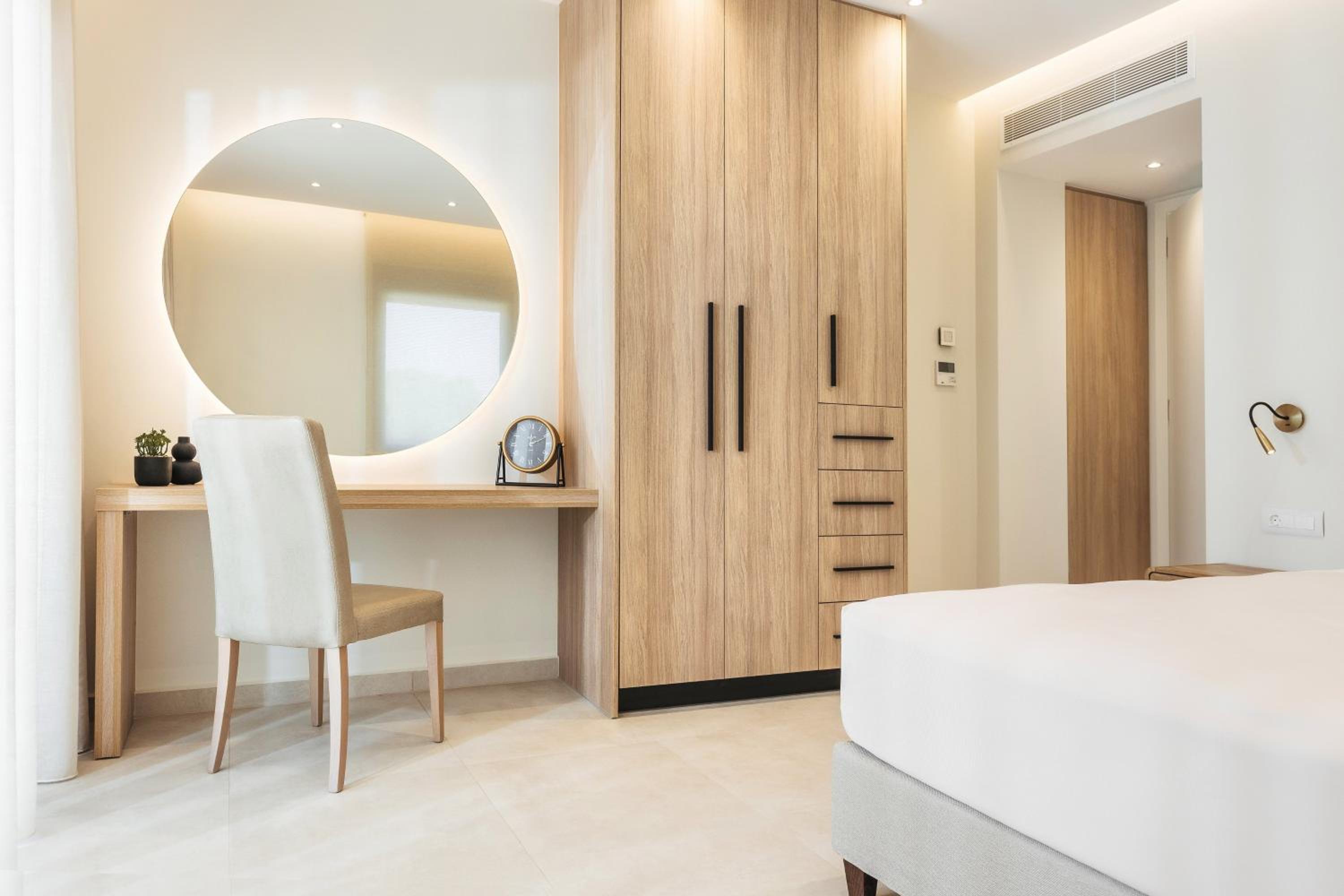 Mamfredas Luxury Residence