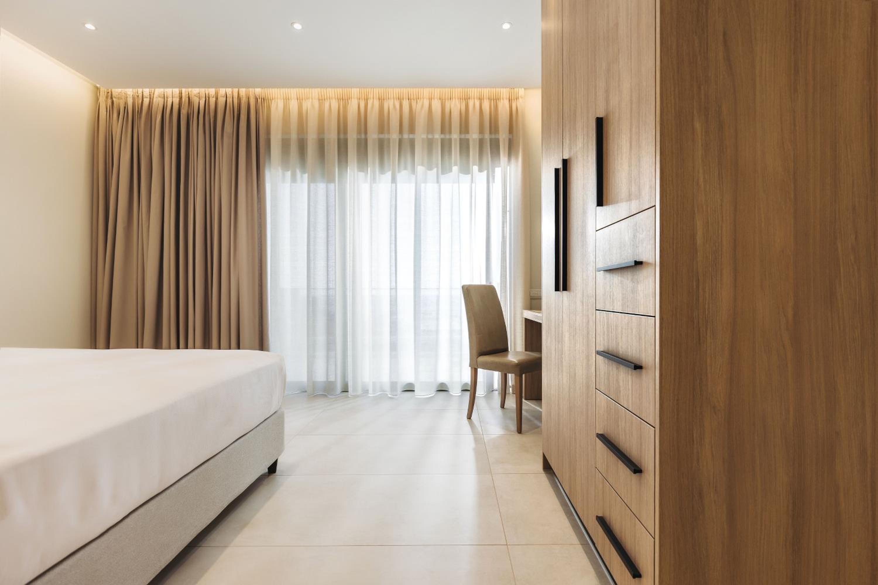 Mamfredas Luxury Residence