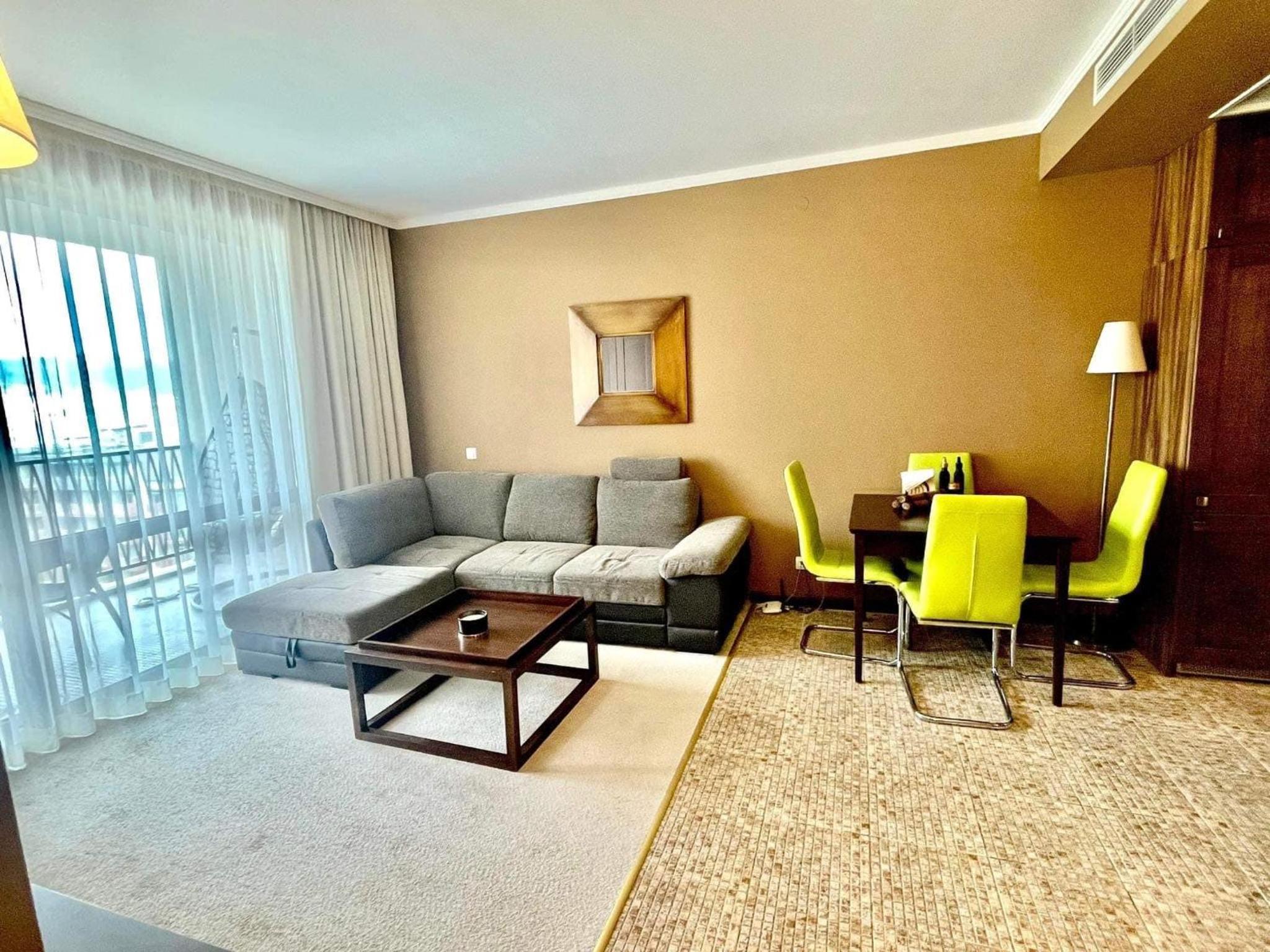 Z-apartment