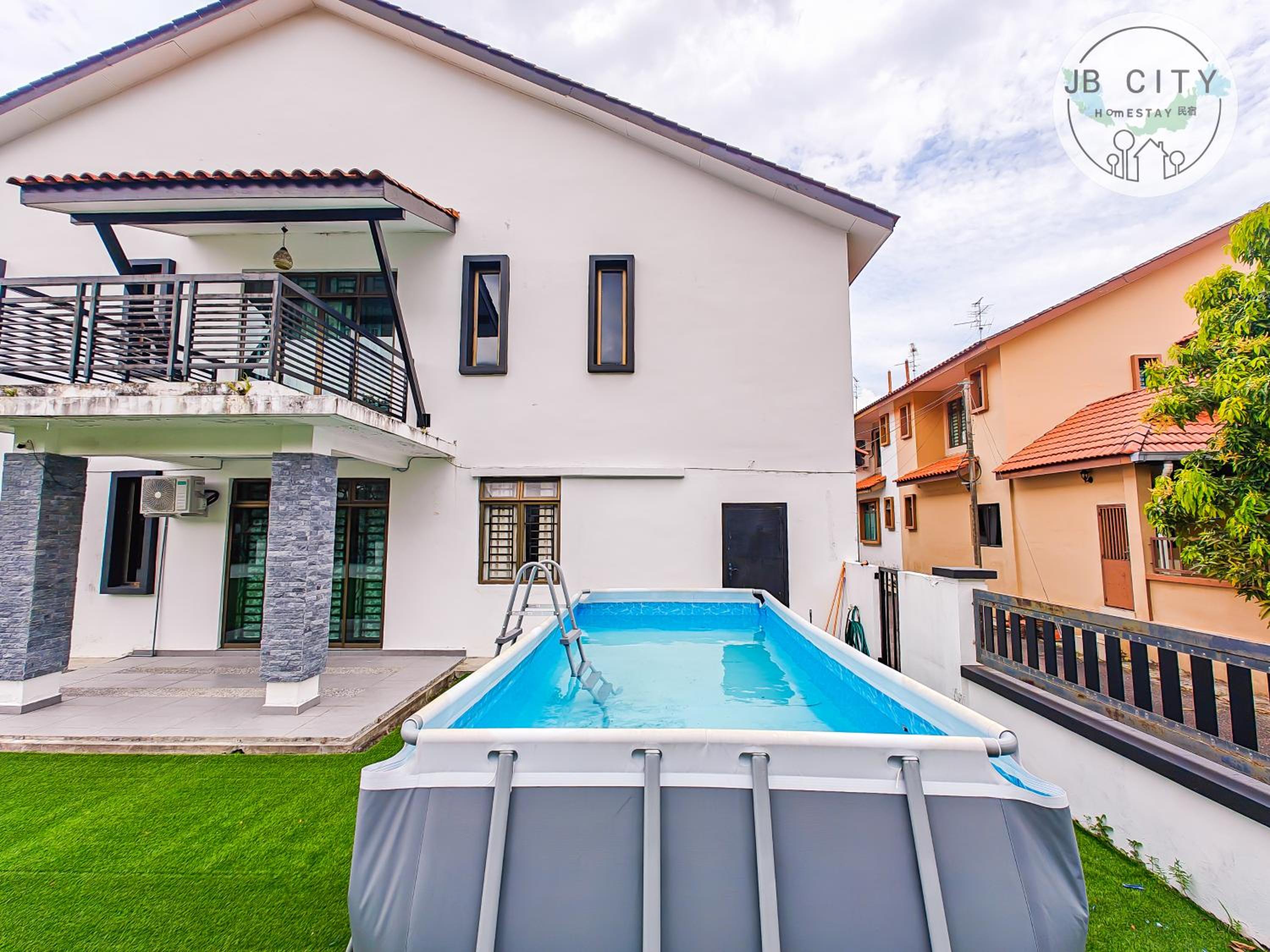 Two-Nine Muslim Villa by RR JBcity