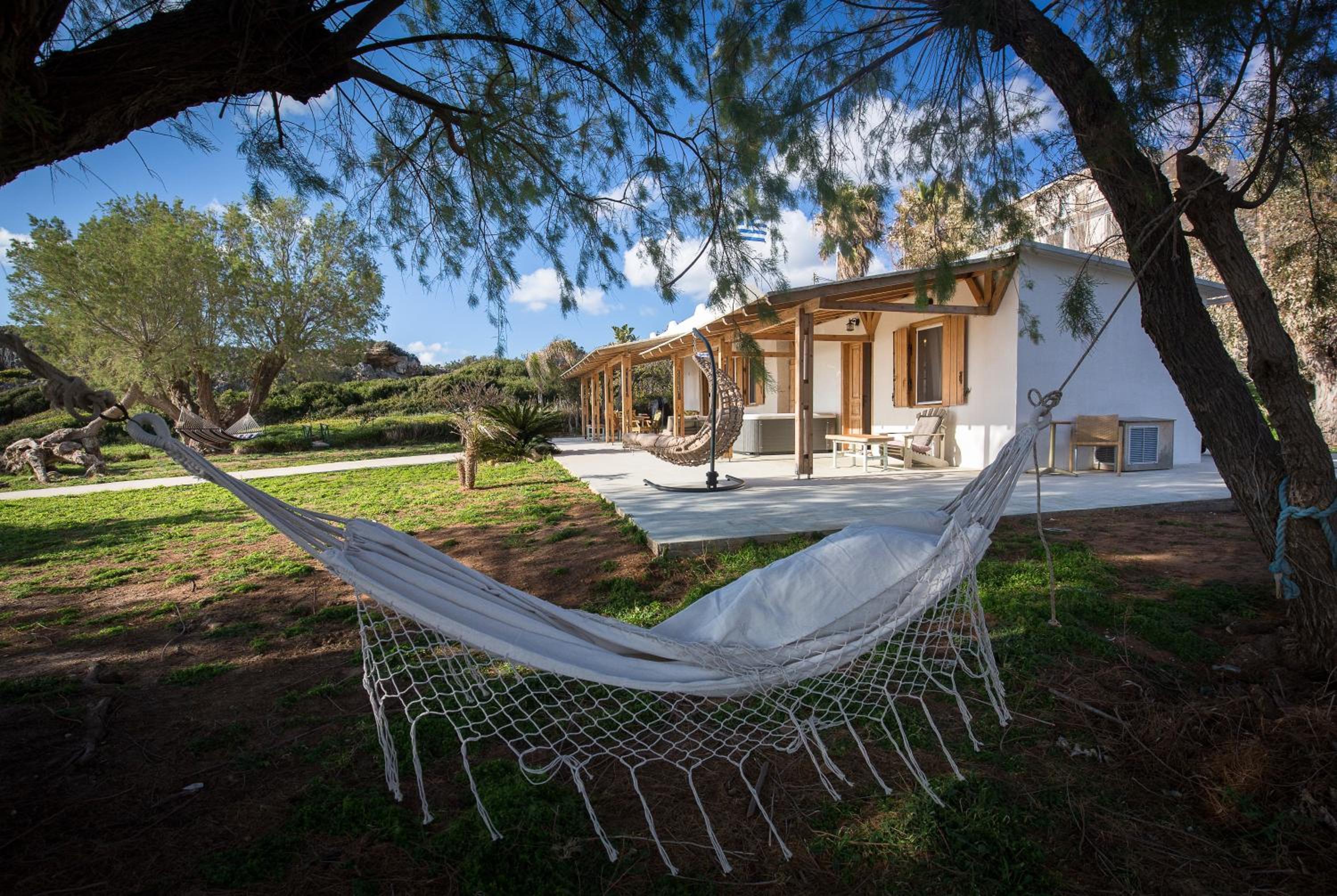 Mera Beachfront House - Falasarna