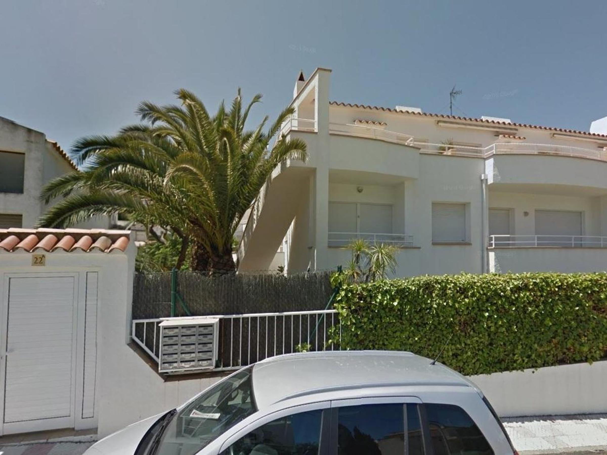 Apartamento acogedor con piscina, WiFi y garaje cerca de la playa de La Farella, Llançà - ES-228-8 view 3