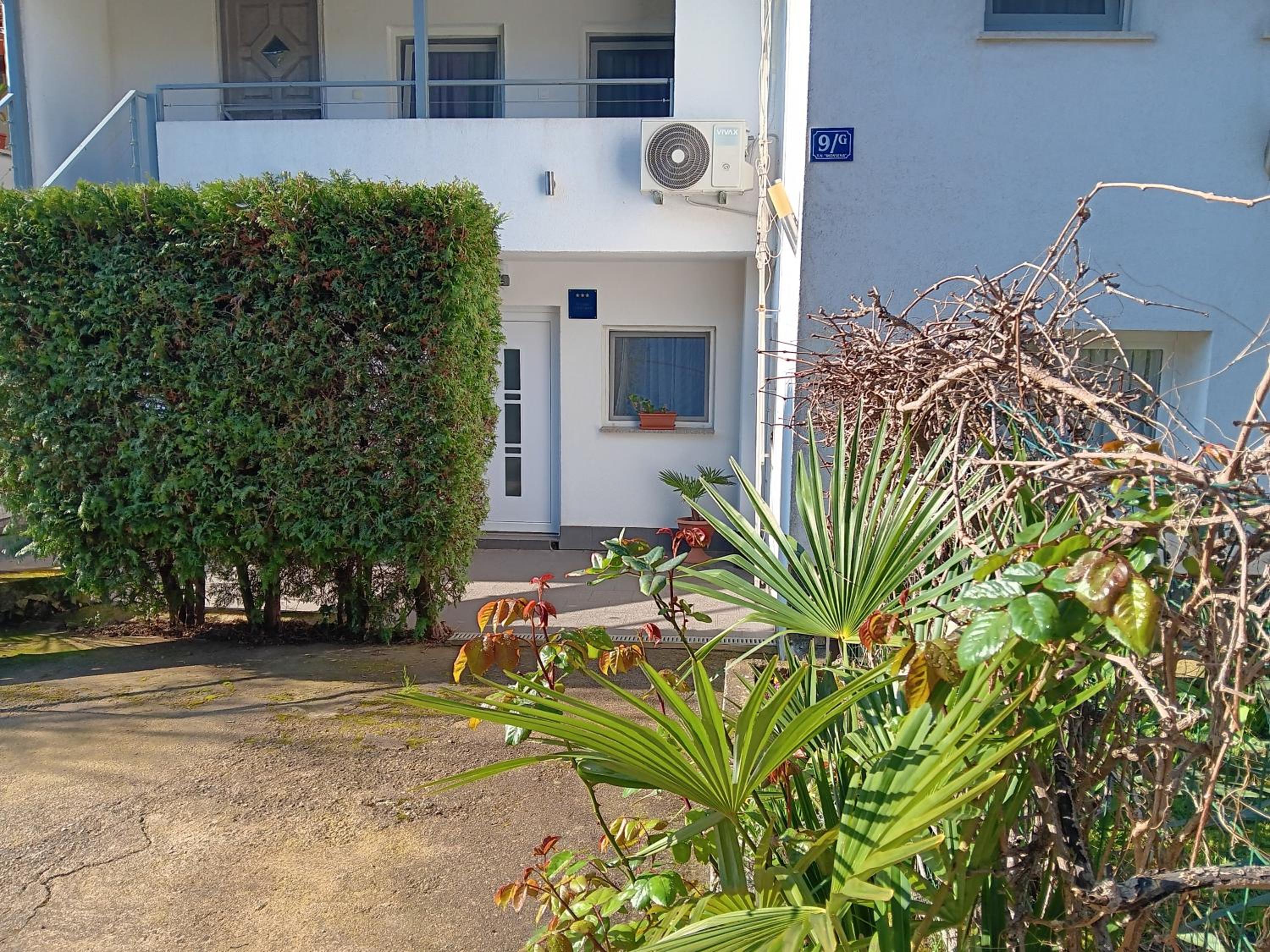 Apartman Sara view 3