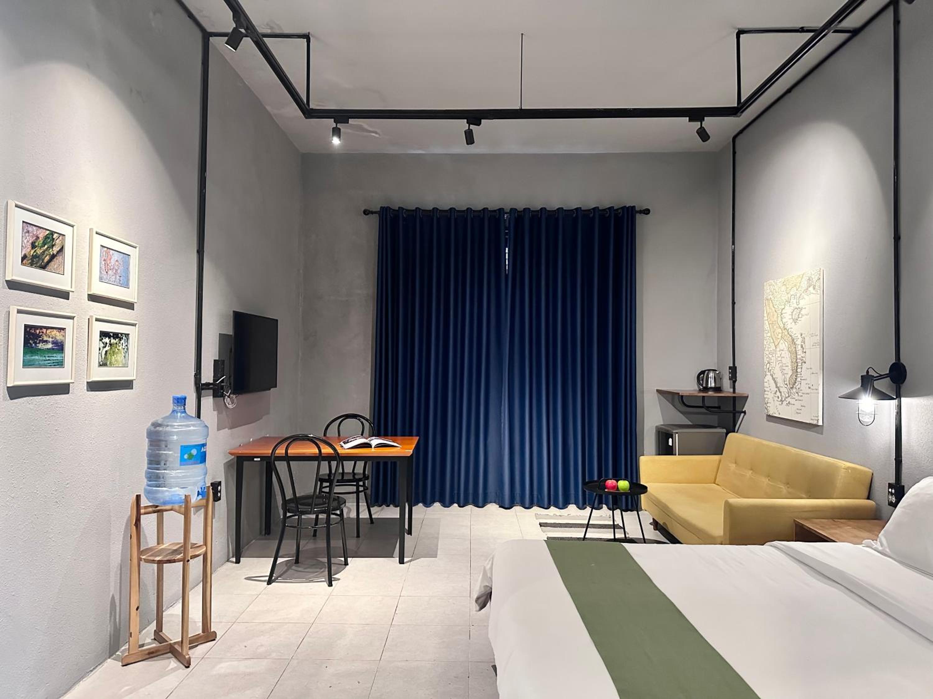 CIRCADIAN Industrial Studios on Nguyen Hue