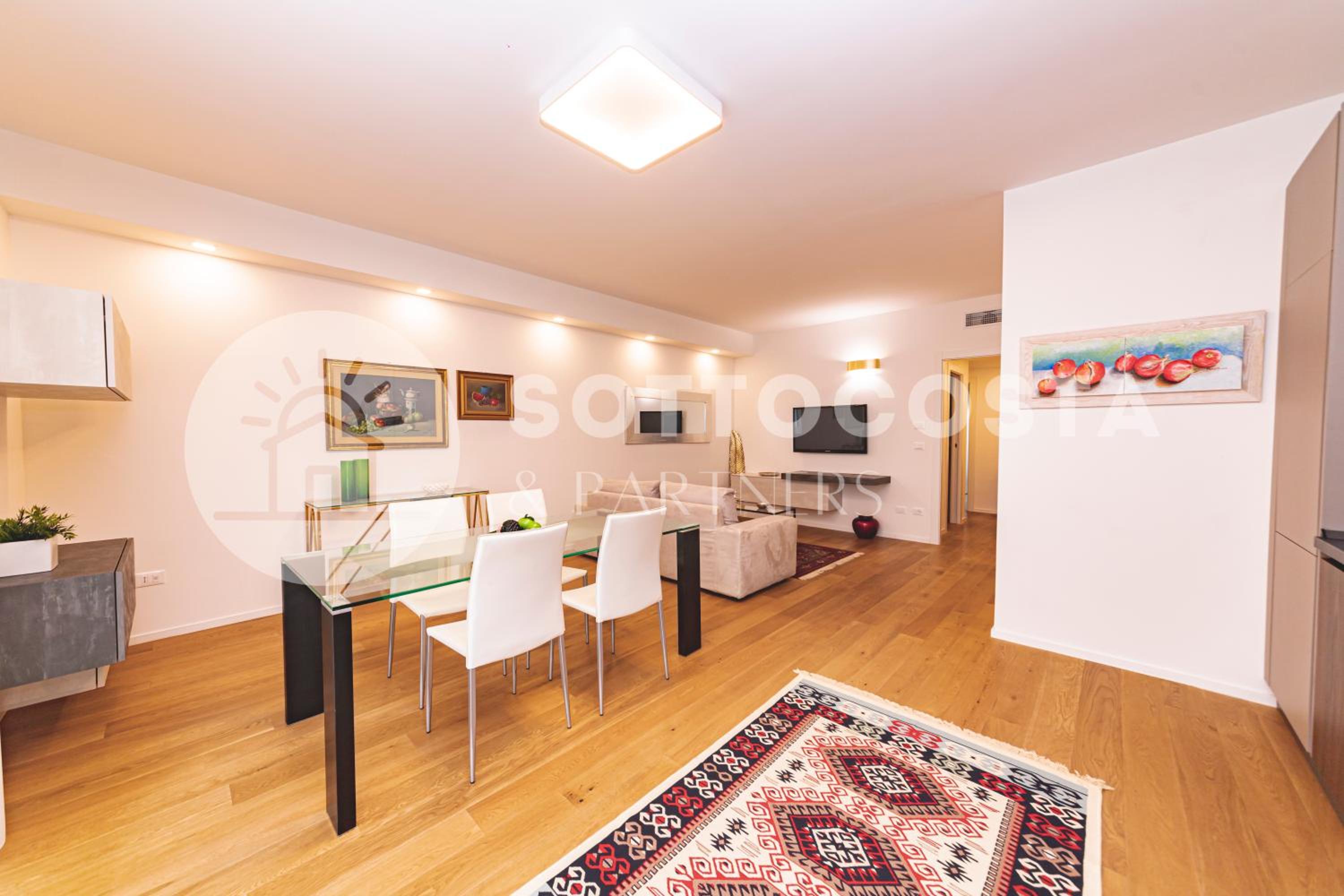 VITTO Luxury Apartment view 4