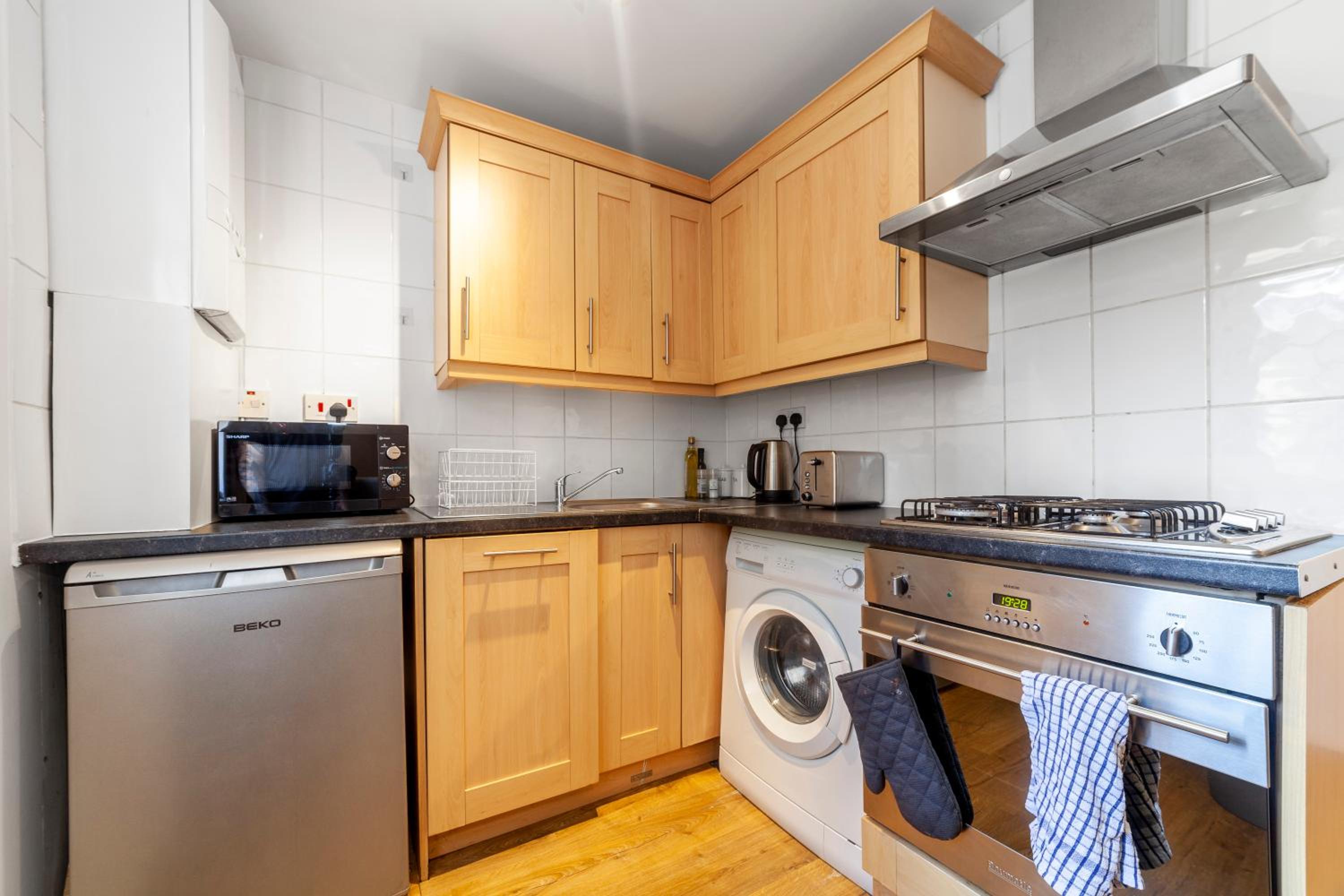 Vibrant 2BR Flat in the heart of Fitzrovia