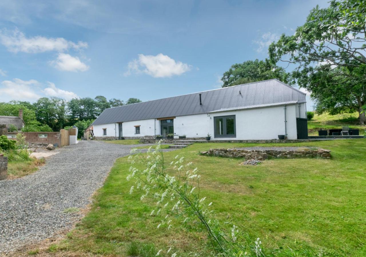 4 Bed in Drewsteignton oc-bc2408