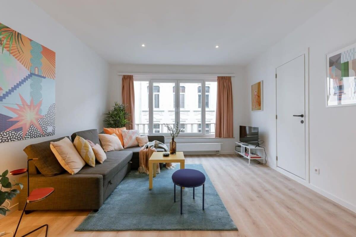 Colorful POP apartment in the heart of Antwerp