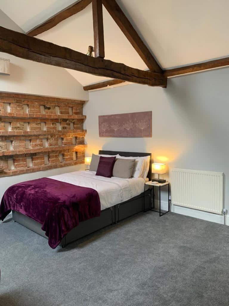 Studio 3B The Carriage House York 6m Village Location view 5