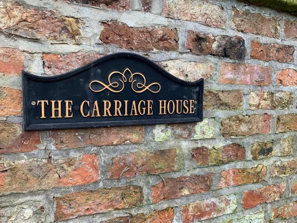 Studio 3B The Carriage House York 6m Village Location view 2