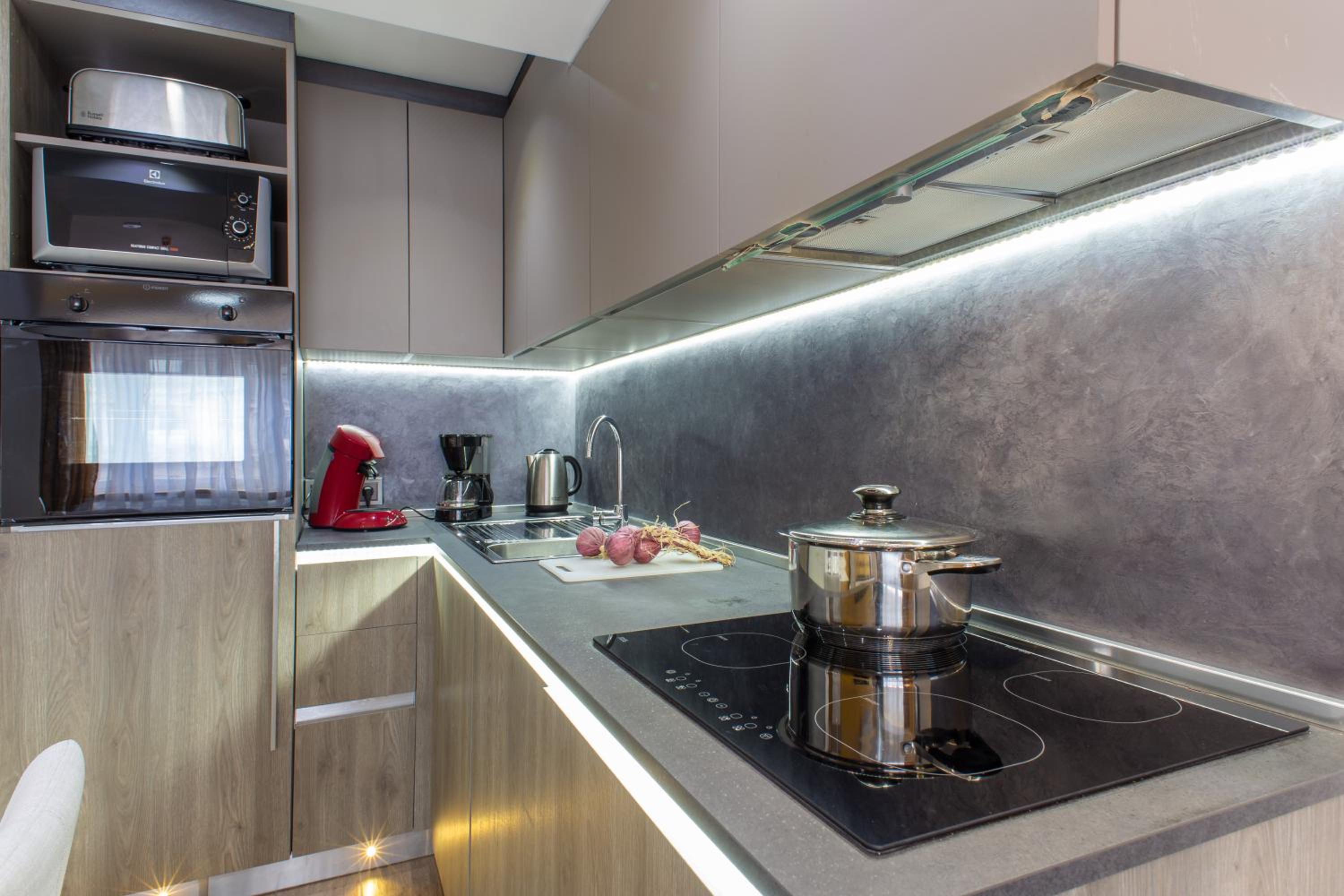 The Queen Luxury Apartments - Villa Carlotta