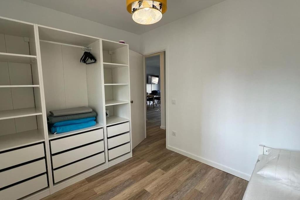 Precioso apartamento reformado en Roses AV-15