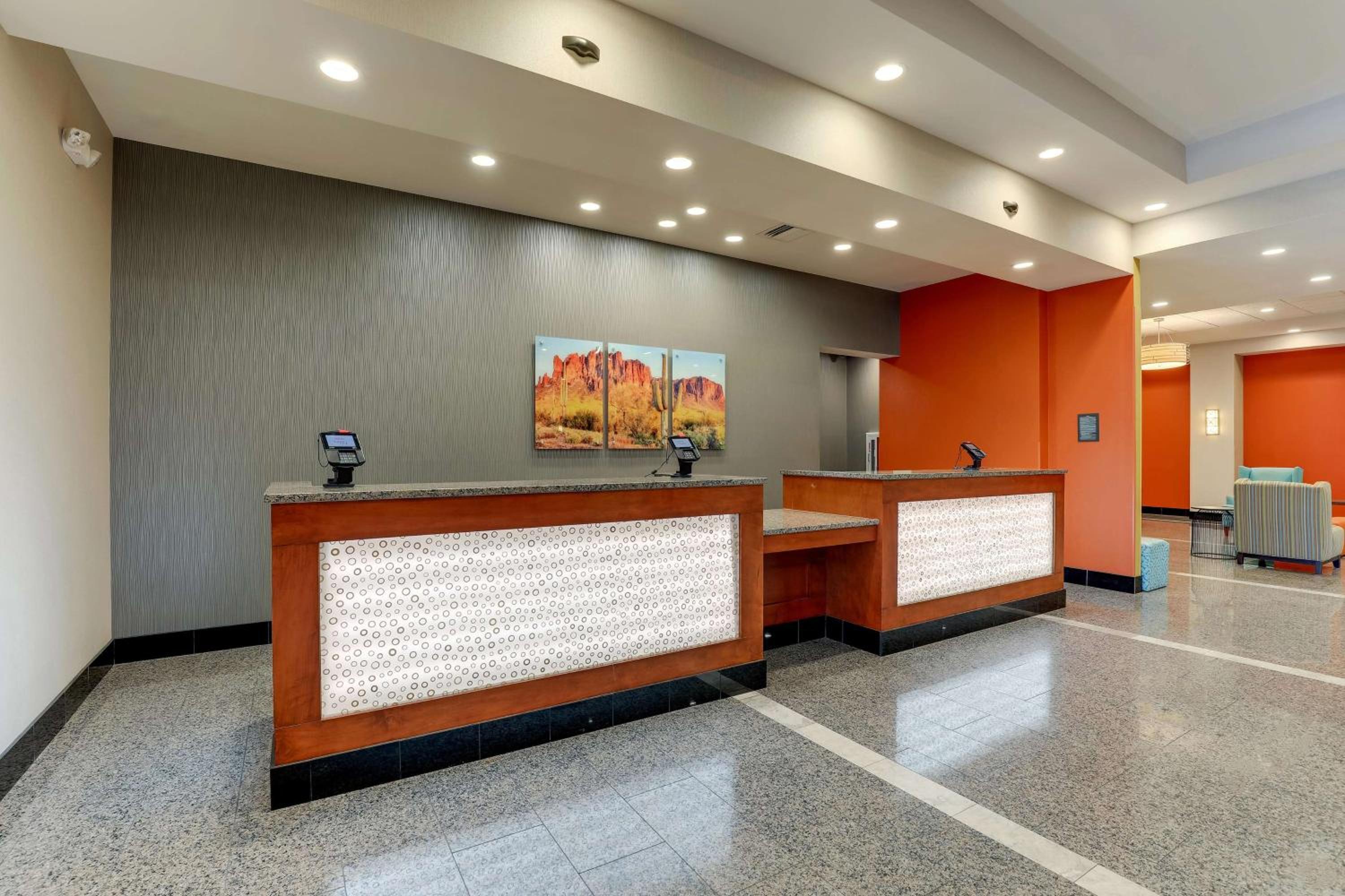 Drury Inn  Suites Phoenix Chandler Fashion Center - Property Image 16