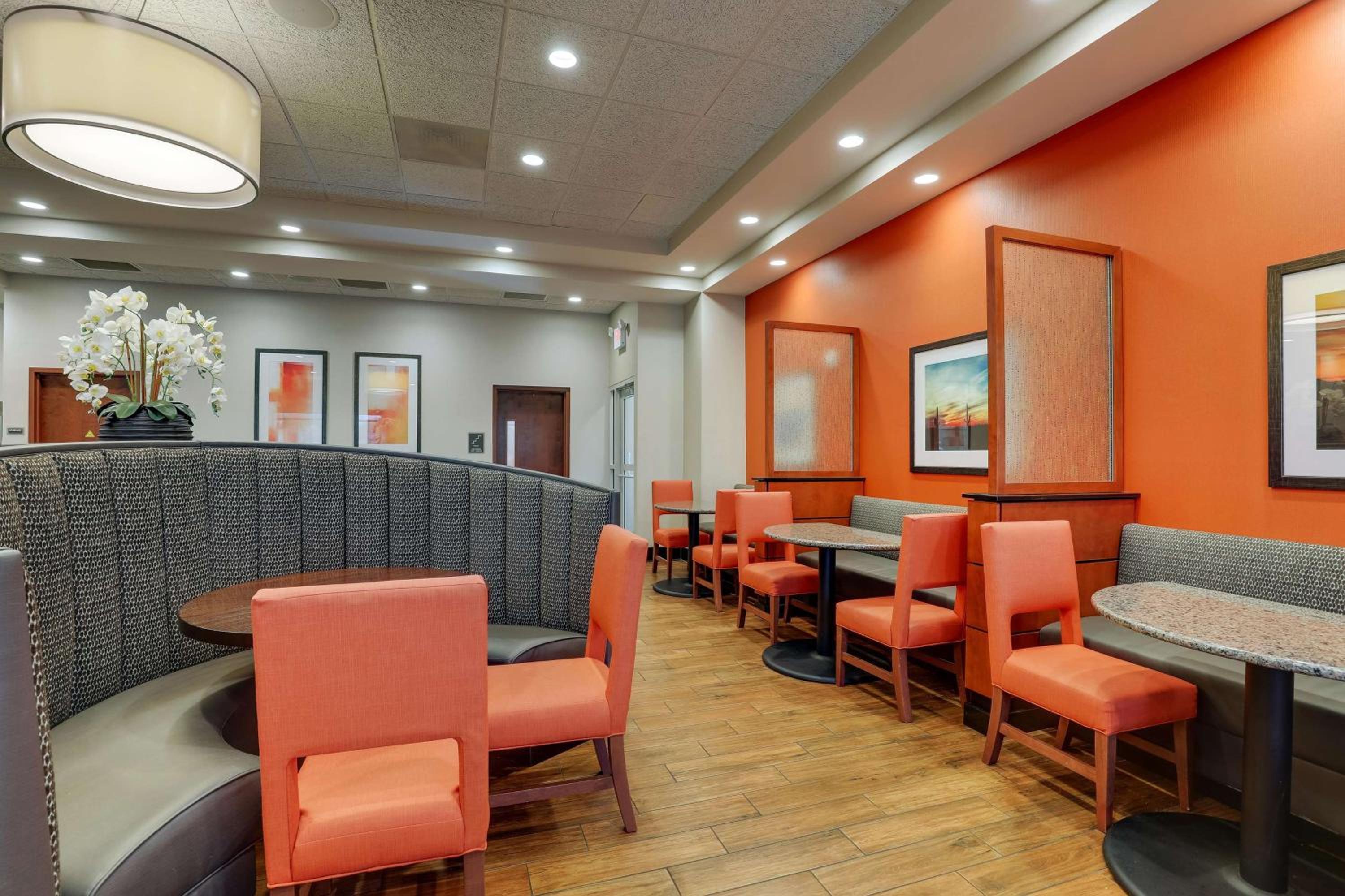 Drury Inn  Suites Phoenix Chandler Fashion Center - Property Image 12